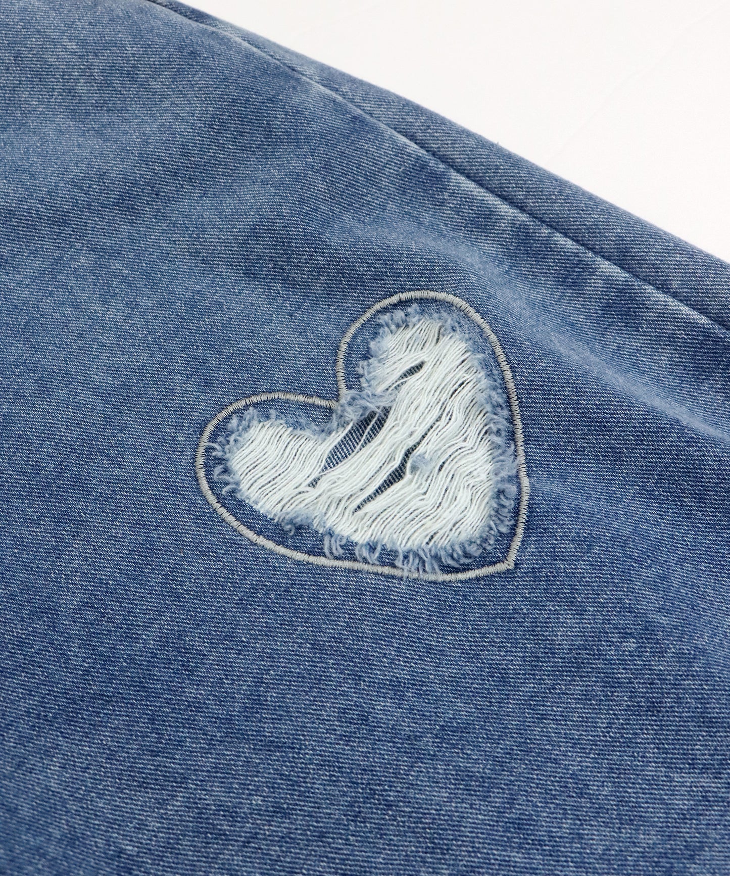 【SALE】ハートダメージデニムパンツ