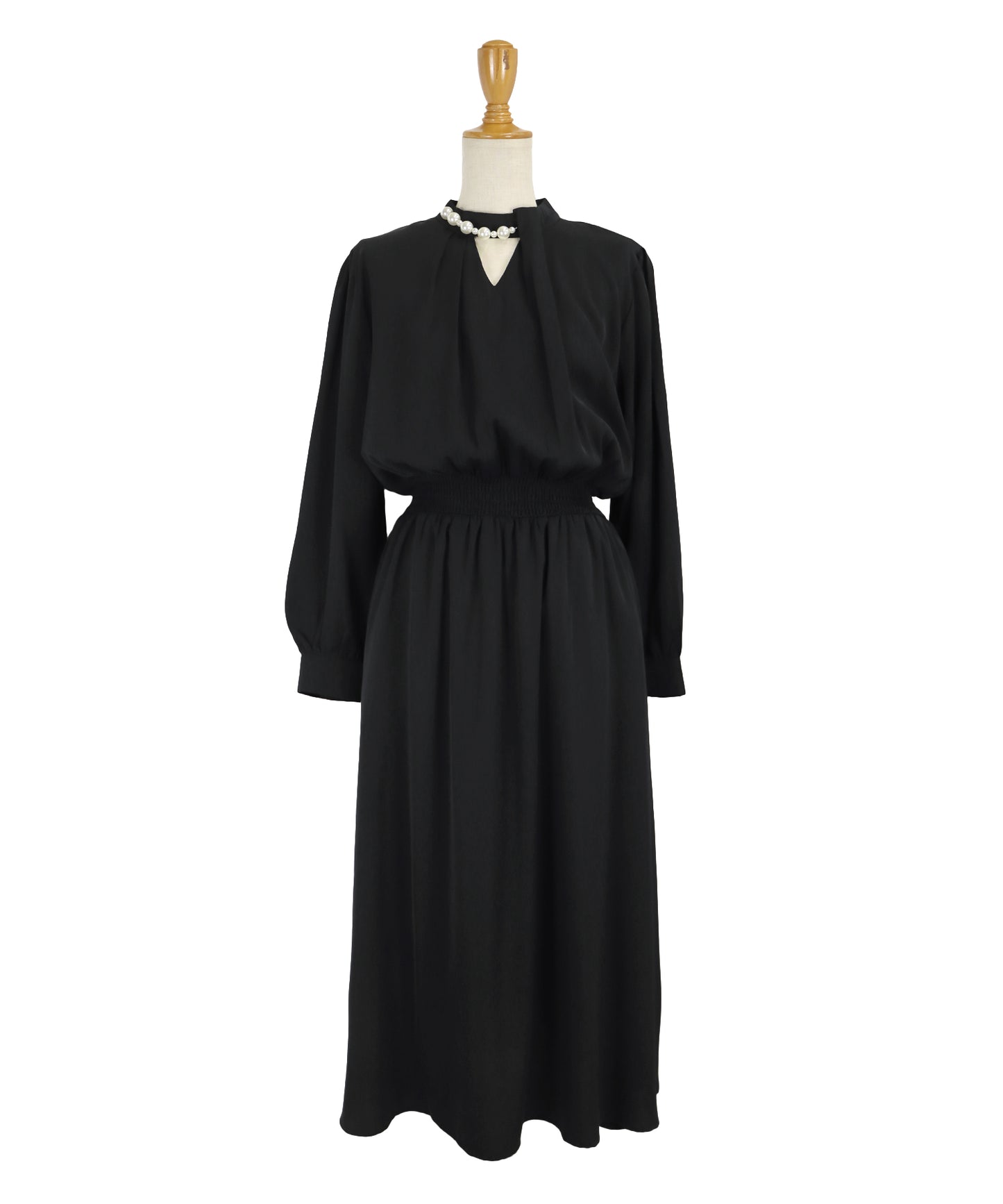 【SALE】パール付きスタンドカラーワンピース