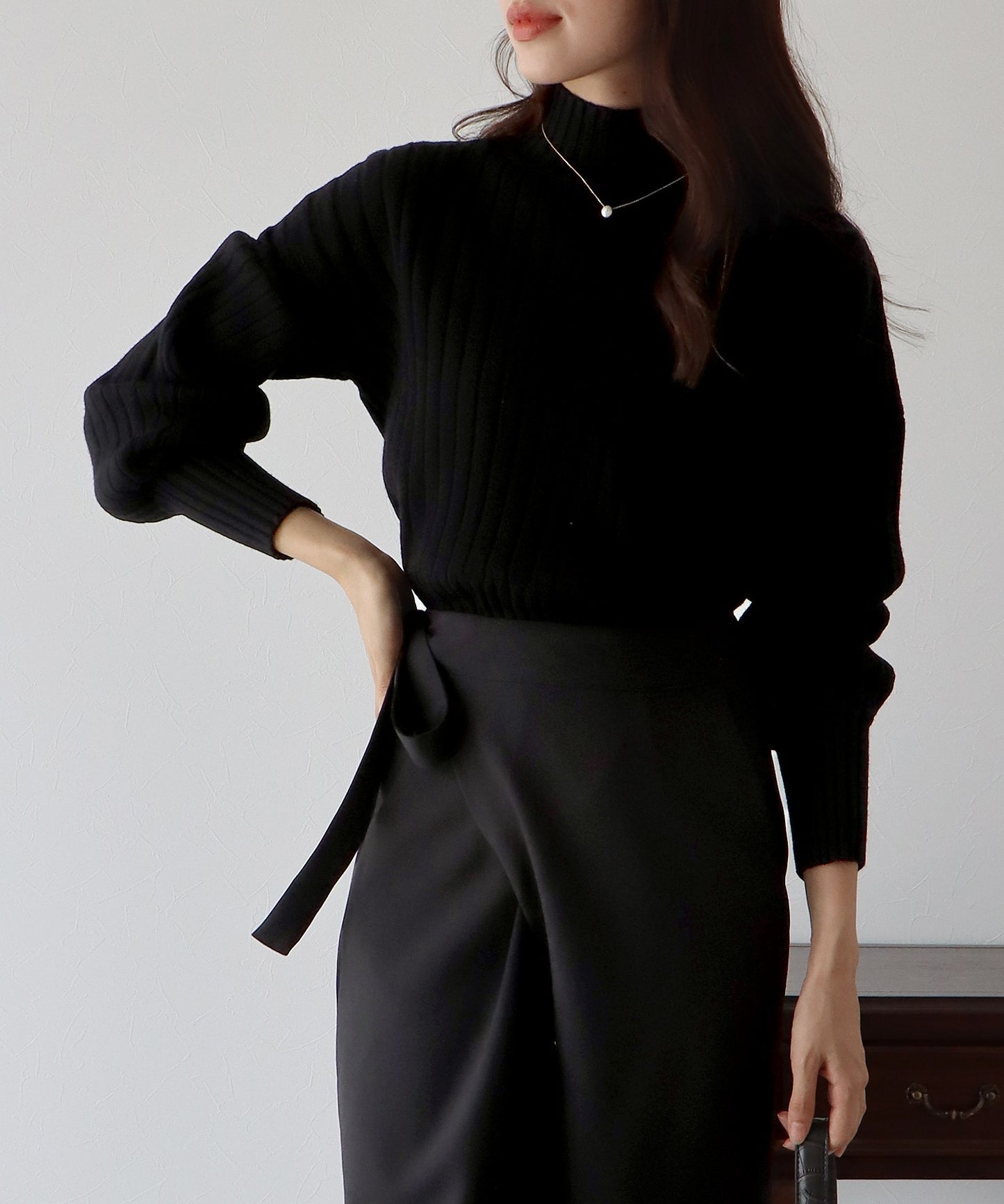 【SALE】ハイネックリブニット
