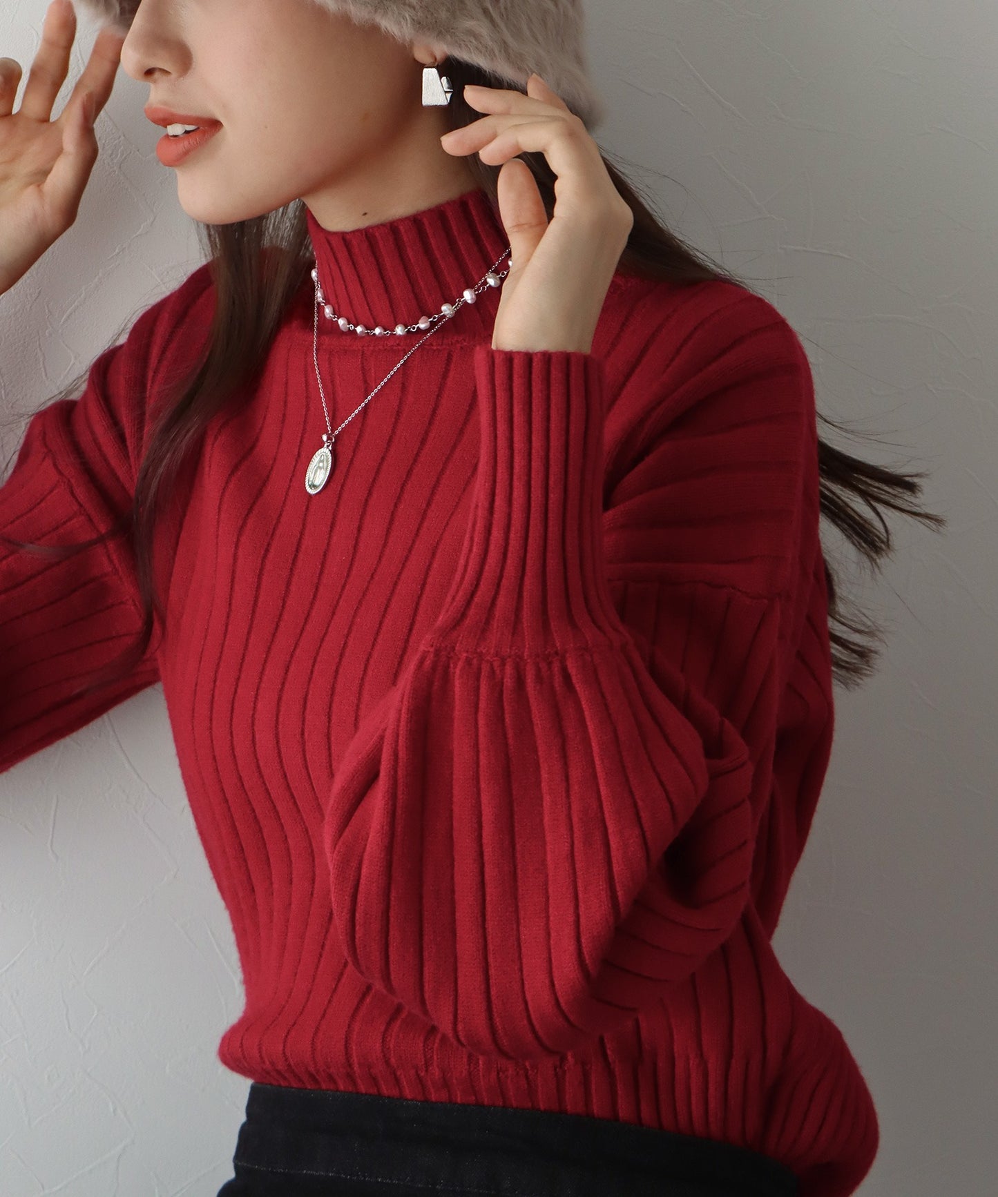【SALE】ハイネックリブニット