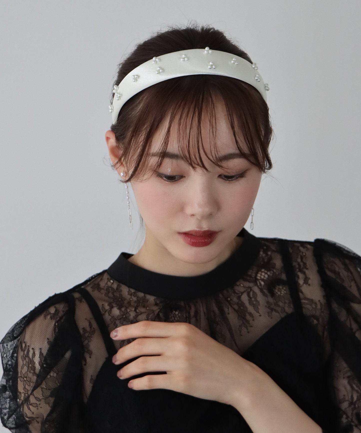 トリオパールサテンカチューシャ