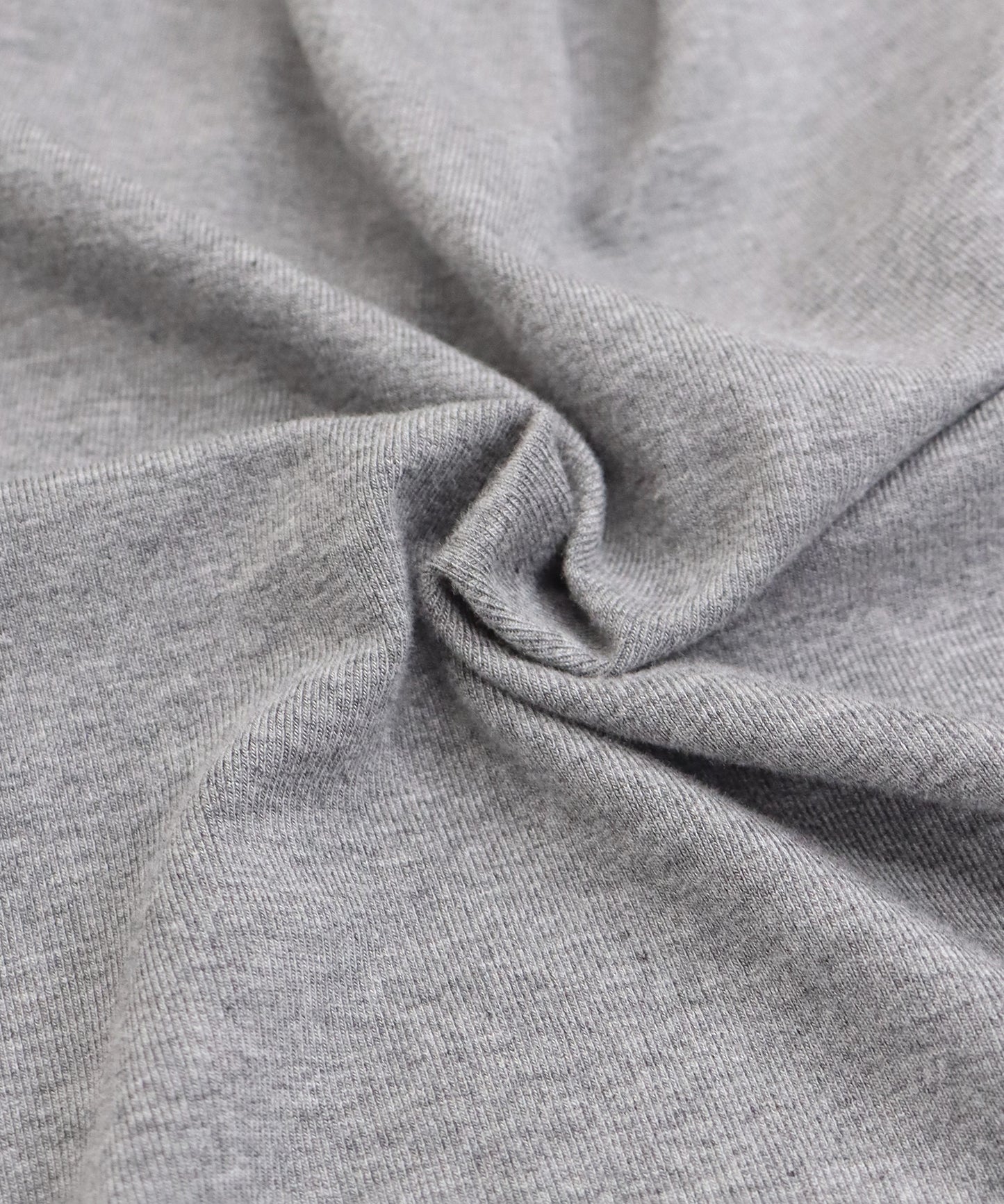 リボンモチーフカットソー