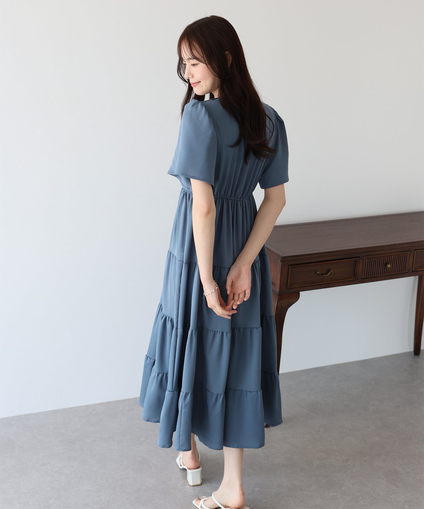 【SALE】フレアスリーブティアードワンピース