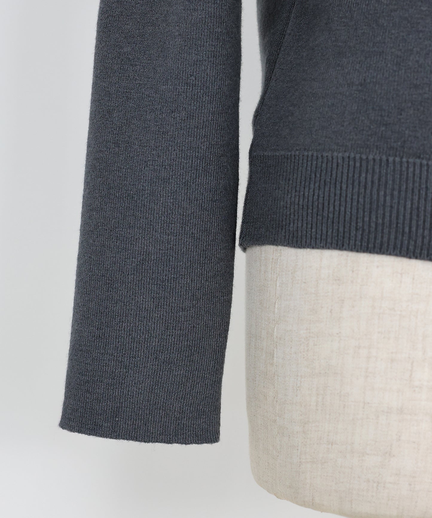 【TIME SALE】フリルチュール長袖ニット