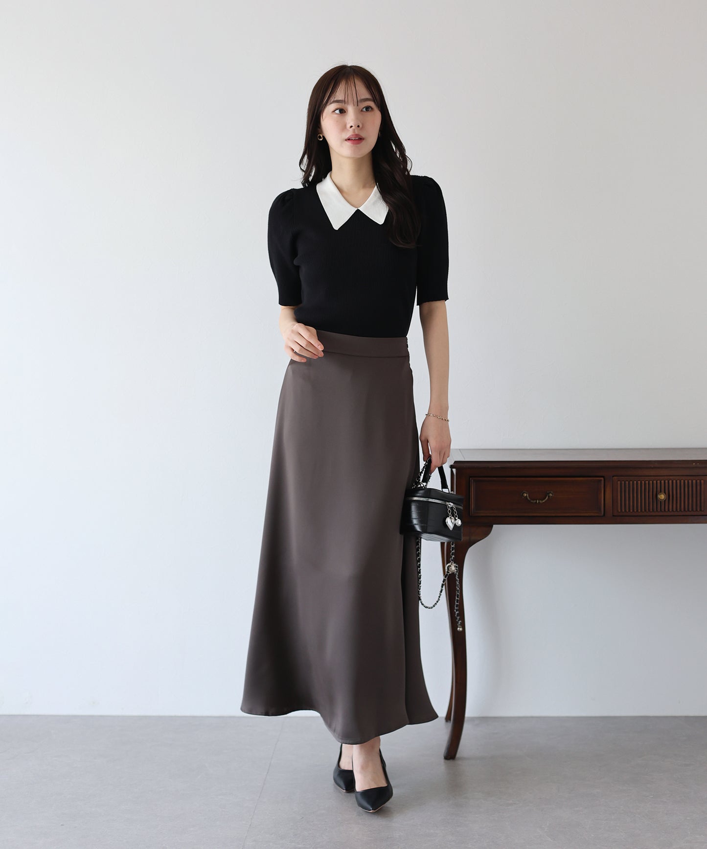 【SALE】白衿パフスリーブニット