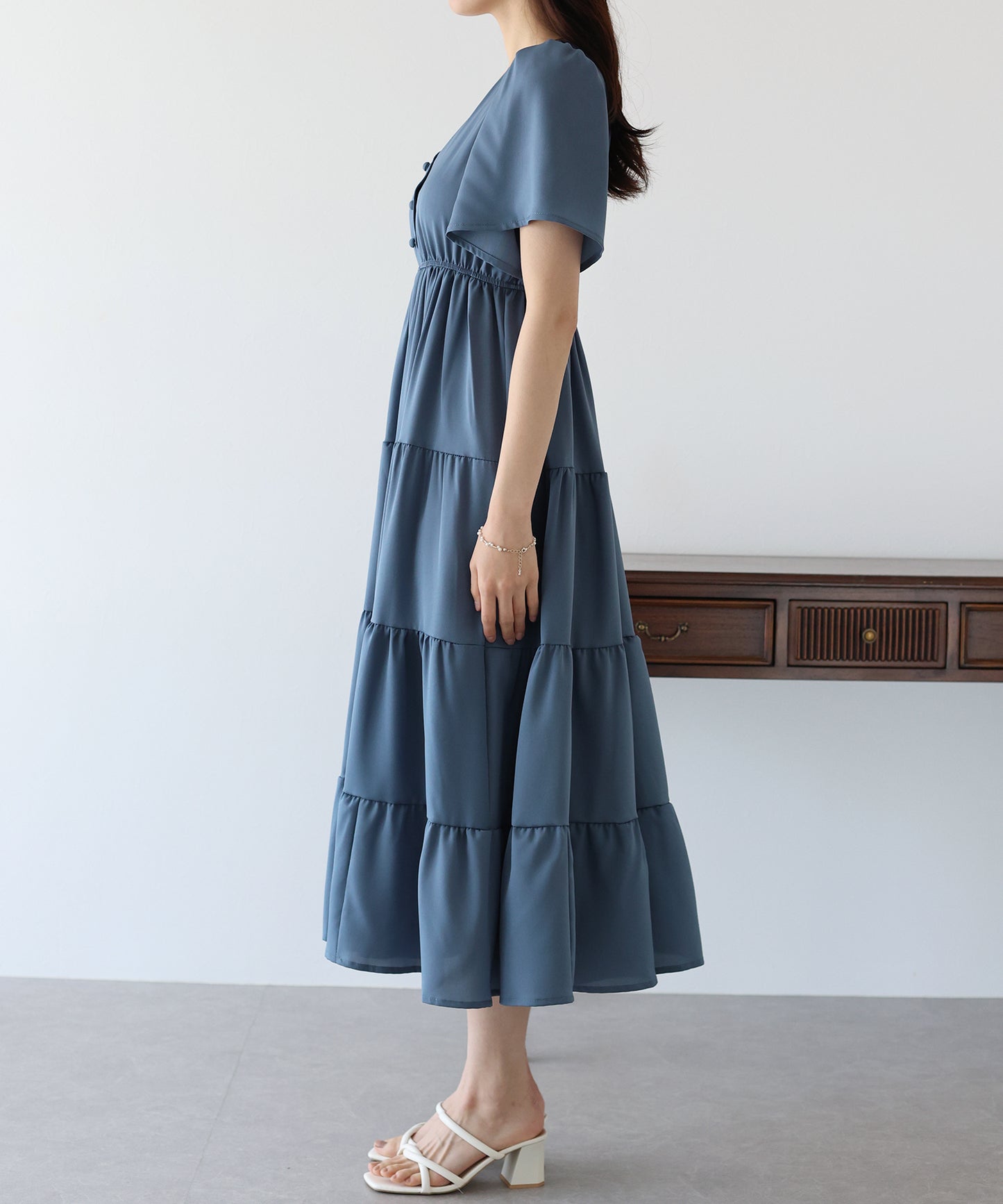 【SALE】フレアスリーブティアードワンピース