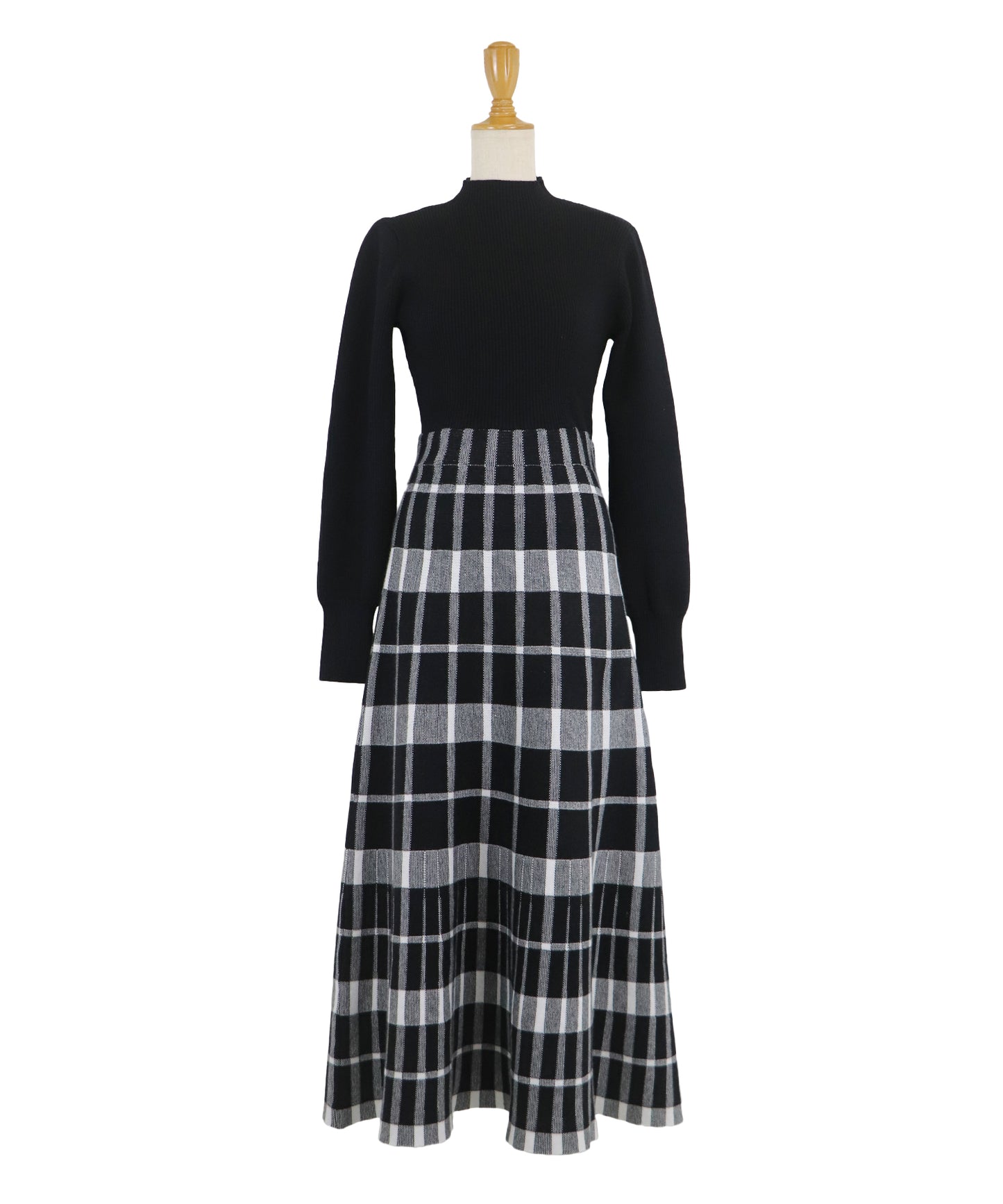 【TIME SALE】チェックジャガードニットワンピース