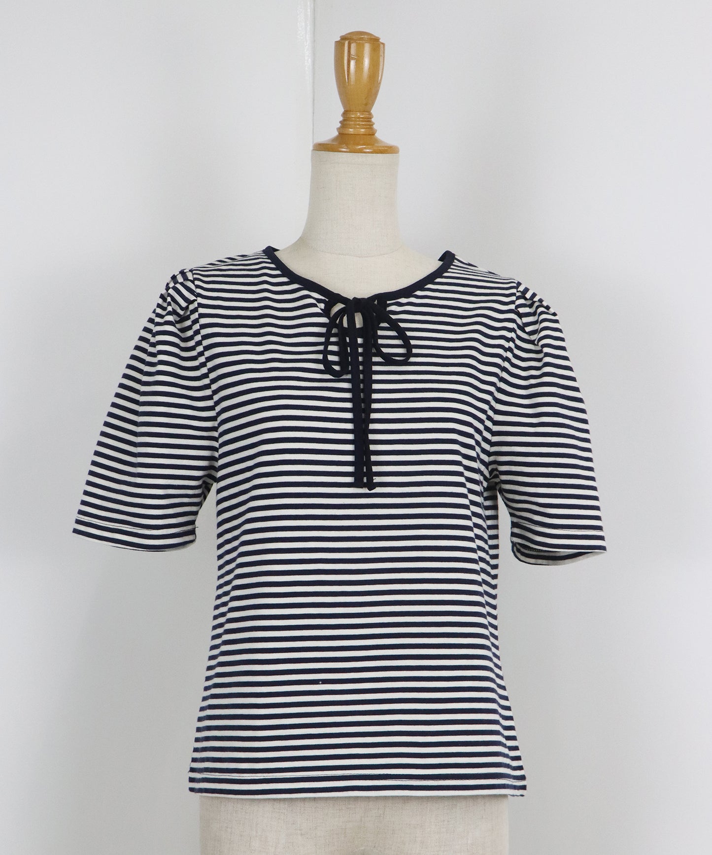 【TIME SALE】パイピングリボンタックTシャツ