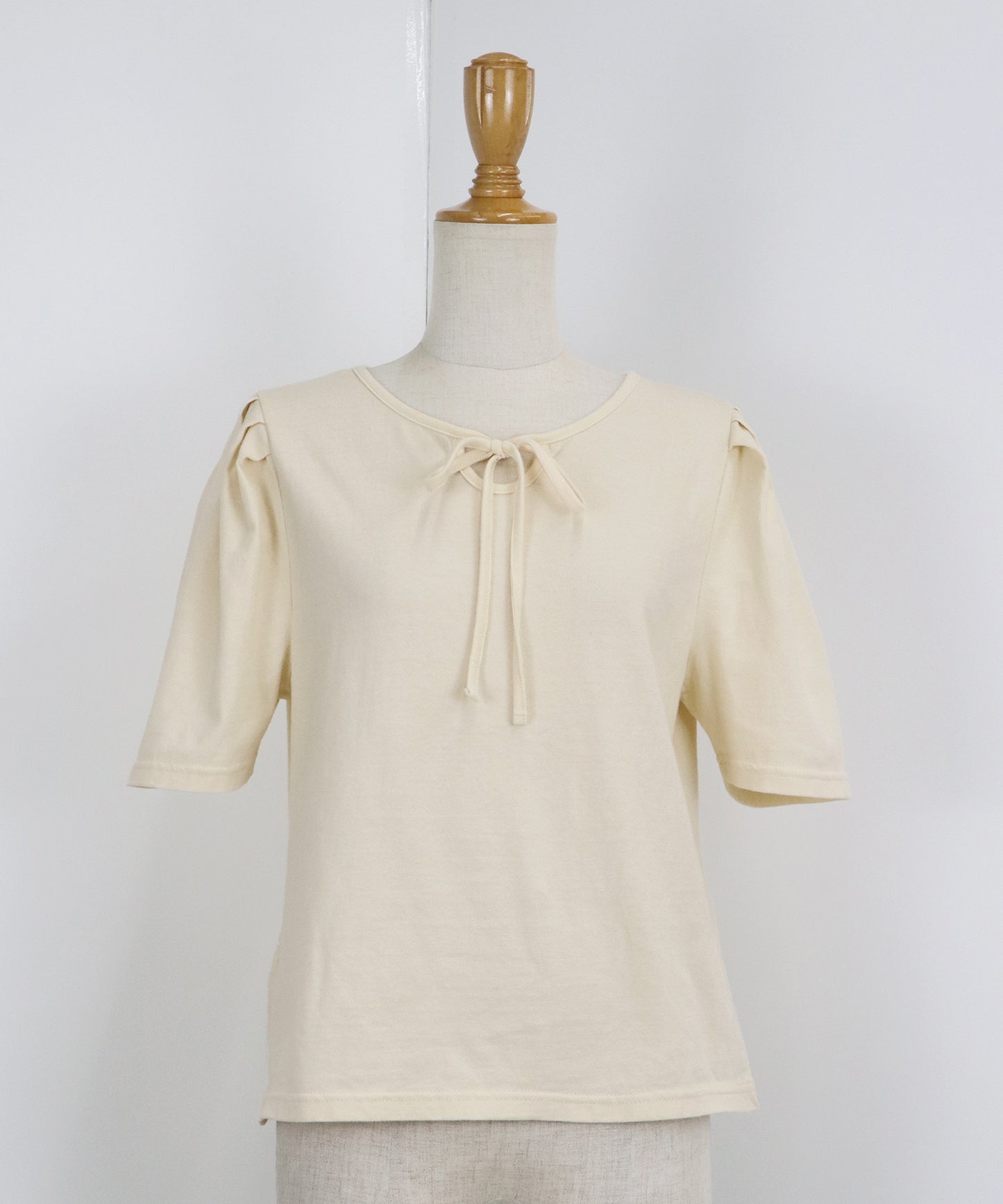 【TIME SALE】パイピングリボンタックTシャツ