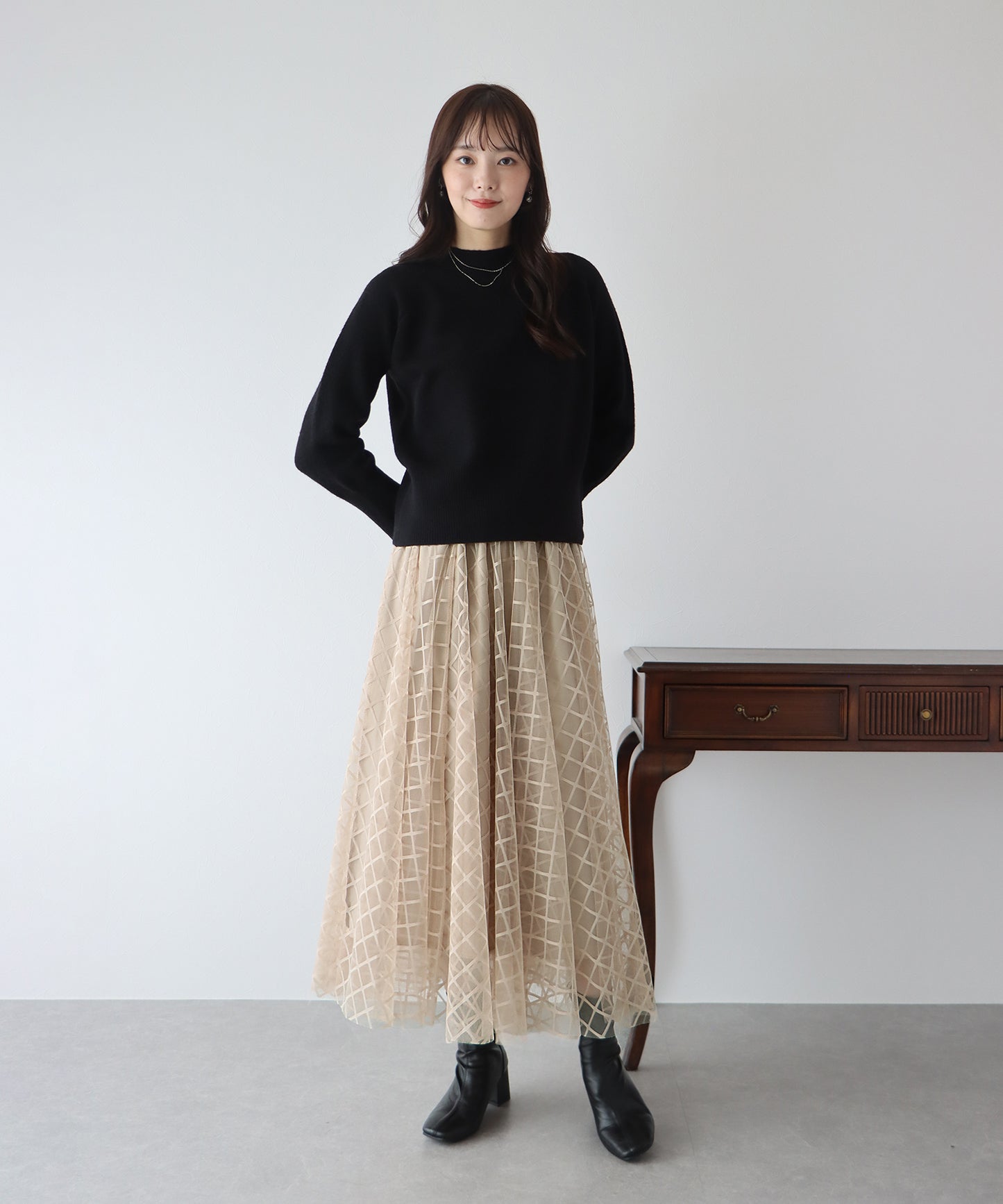 シアーチェックスカート