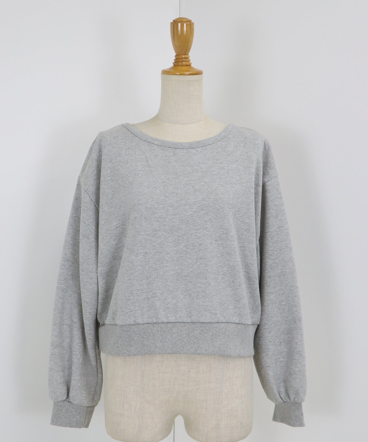 【TIME SALE】バックリボンスウェット