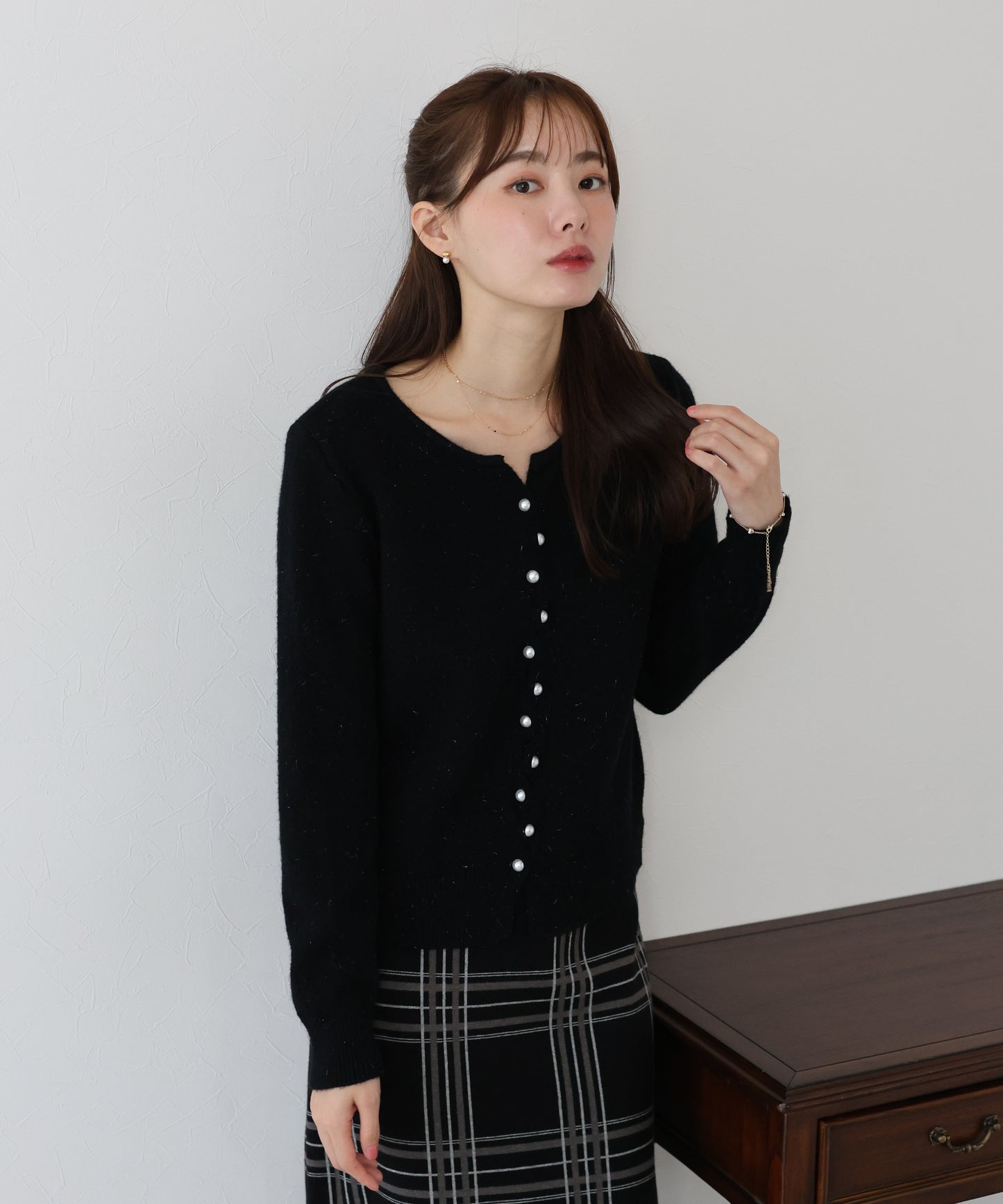 【早割5%OFF】パールボタンラメカーディガン