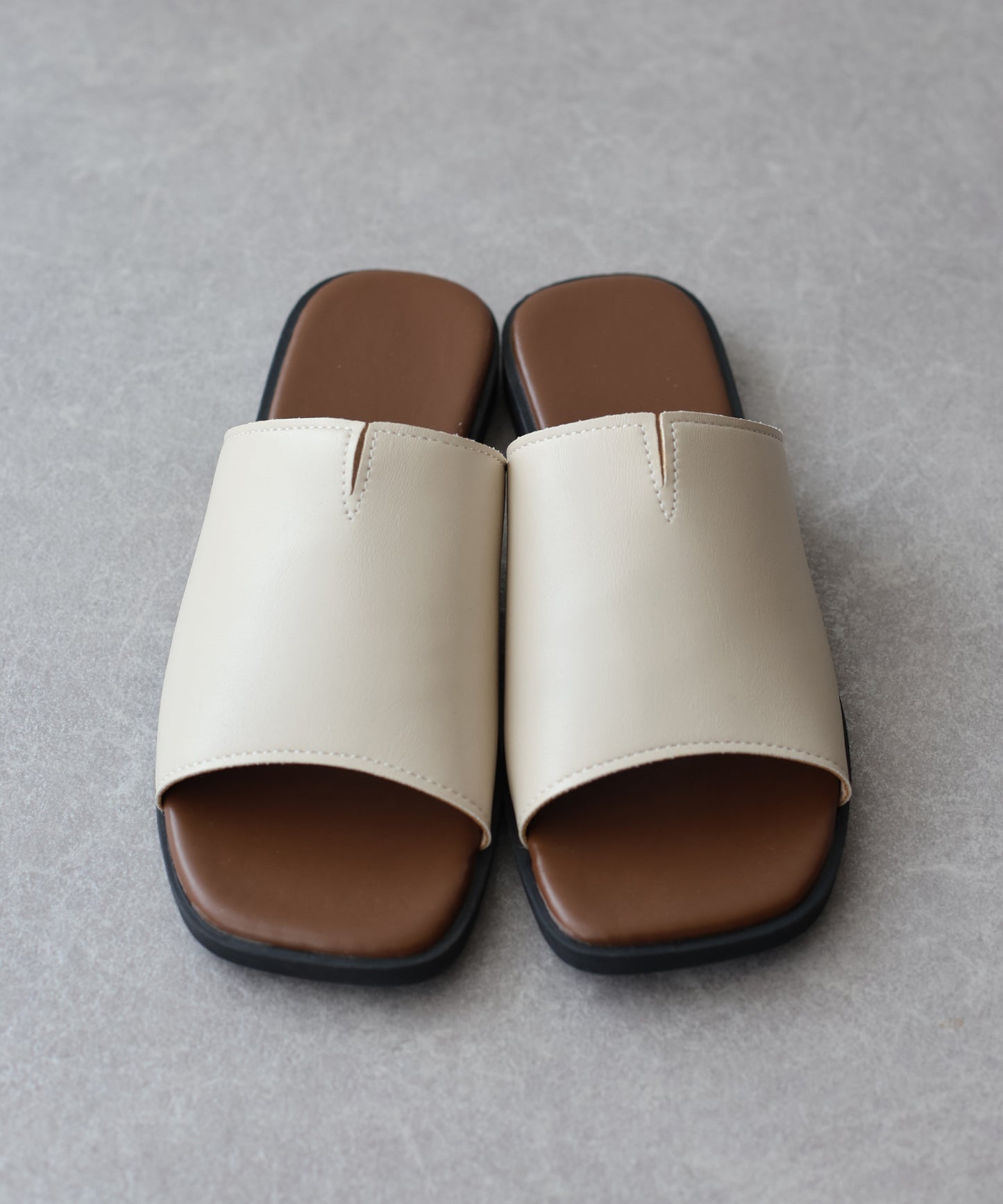 【TIME SALE】センタースリットスライドサンダル
