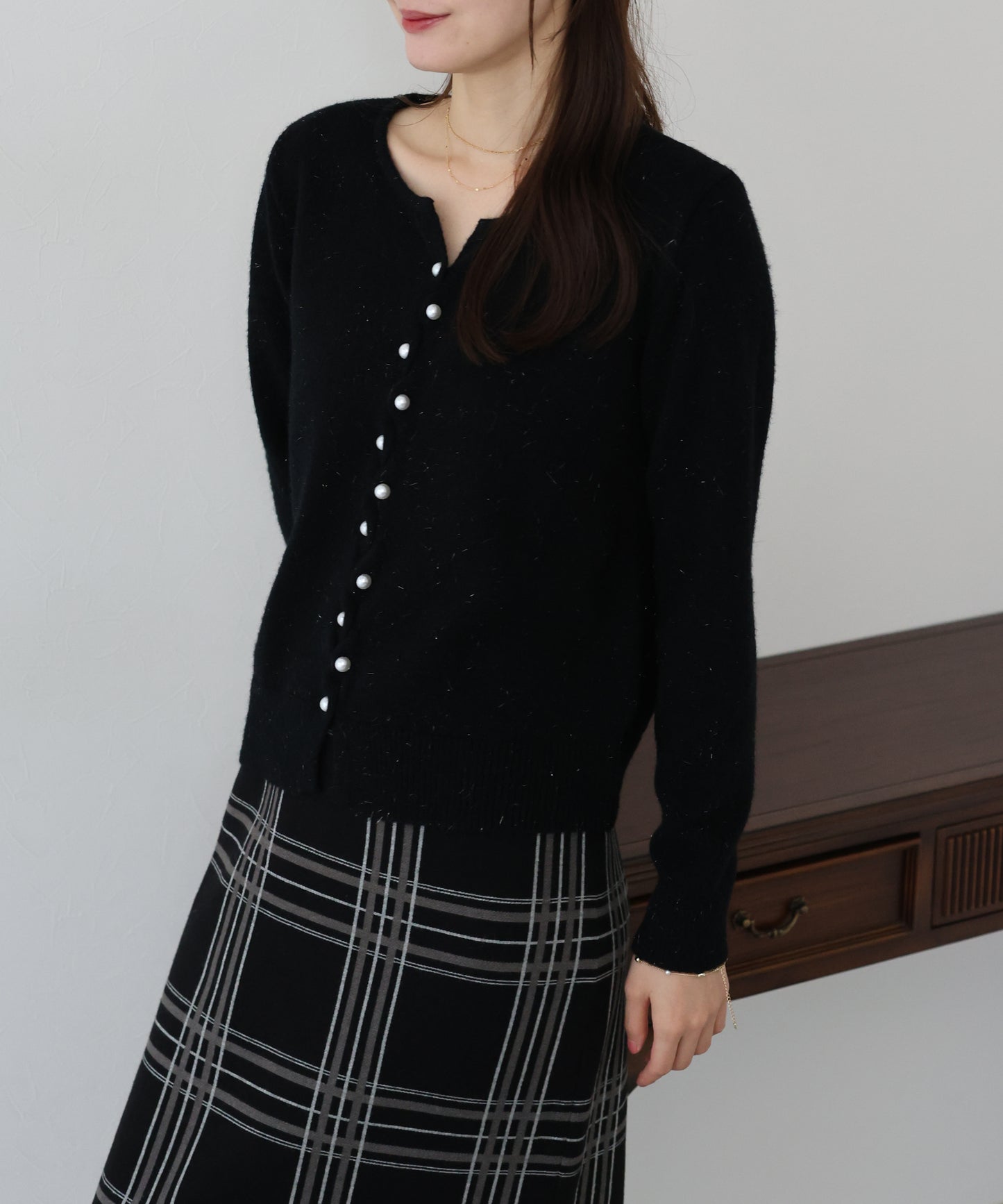 【早割5%OFF】パールボタンラメカーディガン
