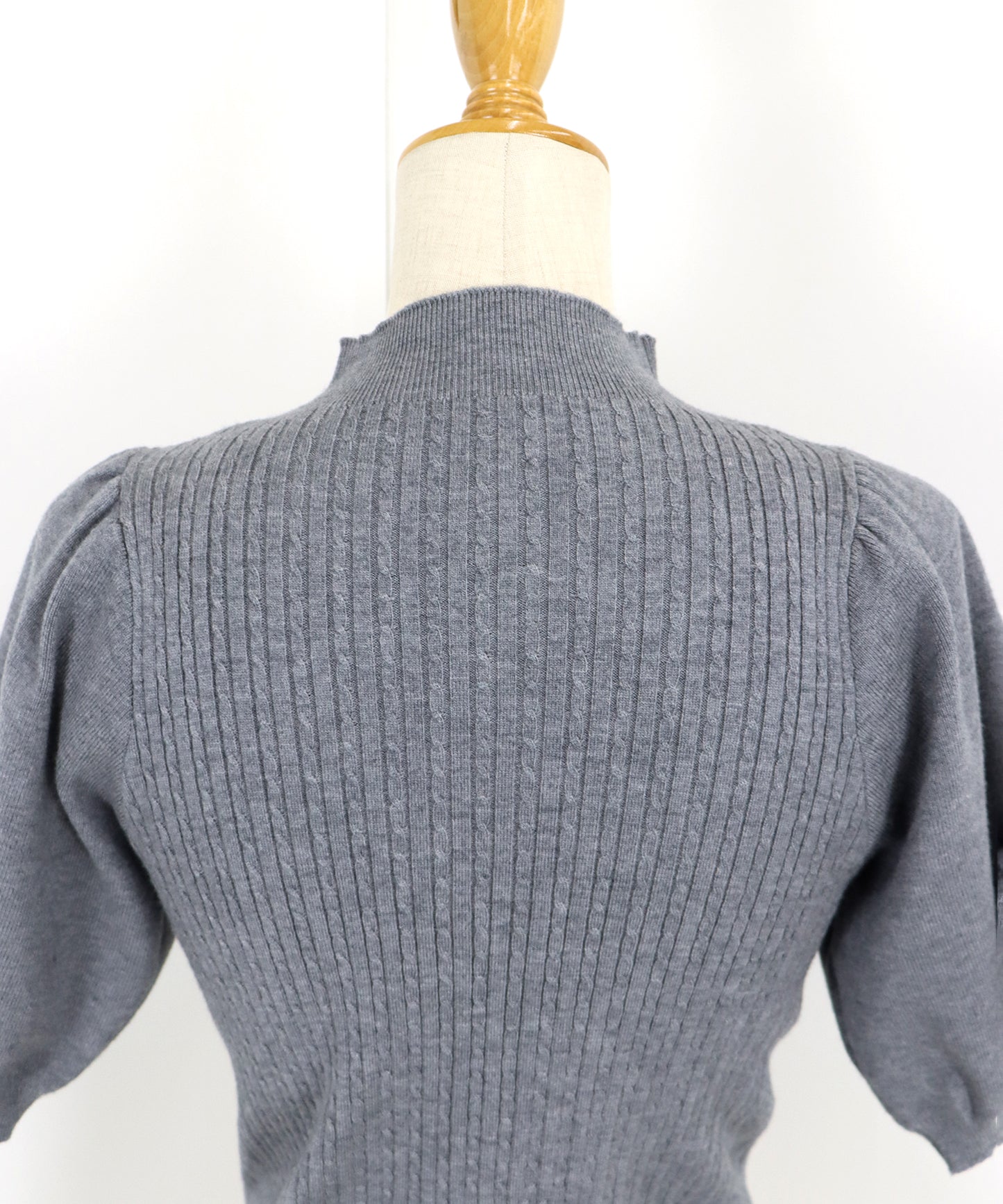【SALE】パフスリーブ半袖ミニケーブルニット