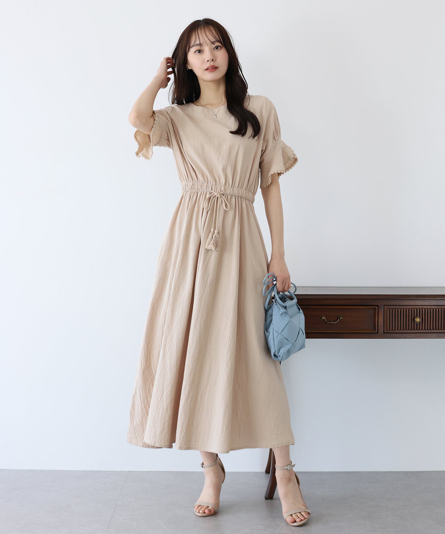 【SALE】袖レースドロストワンピース