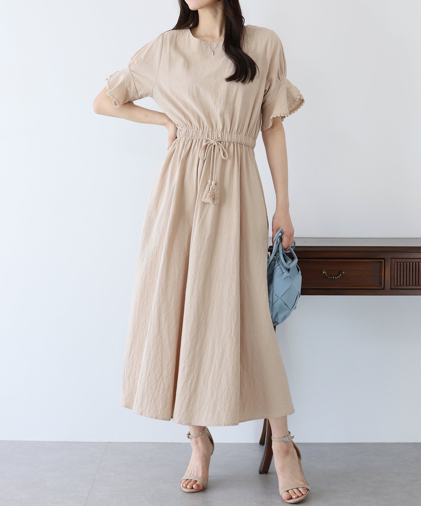 【SALE】袖レースドロストワンピース