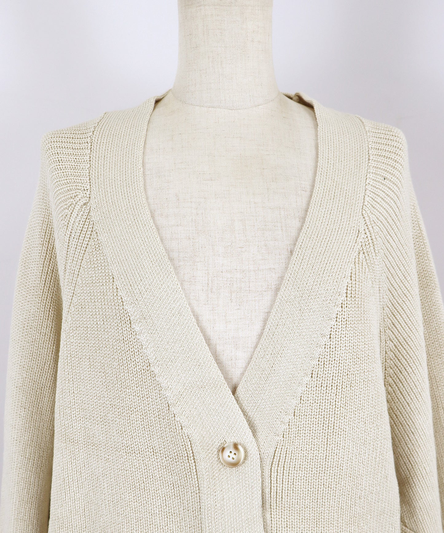 【SALE】なめらかざっくりVネックカーディガン