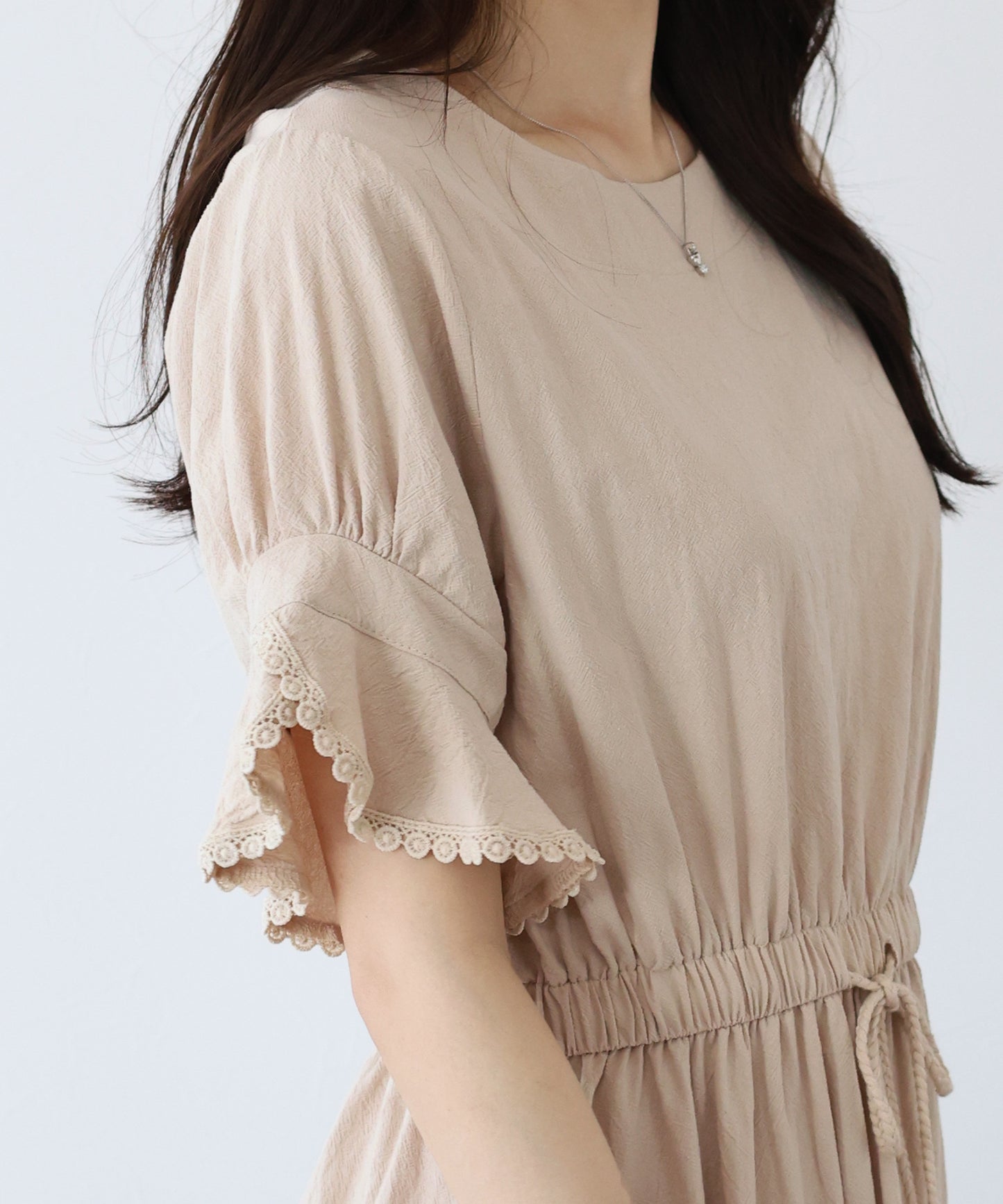 【SALE】袖レースドロストワンピース