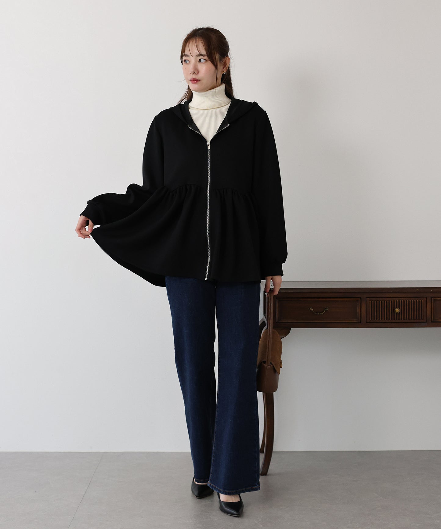 【早割5%OFF】ペプラムパーカー