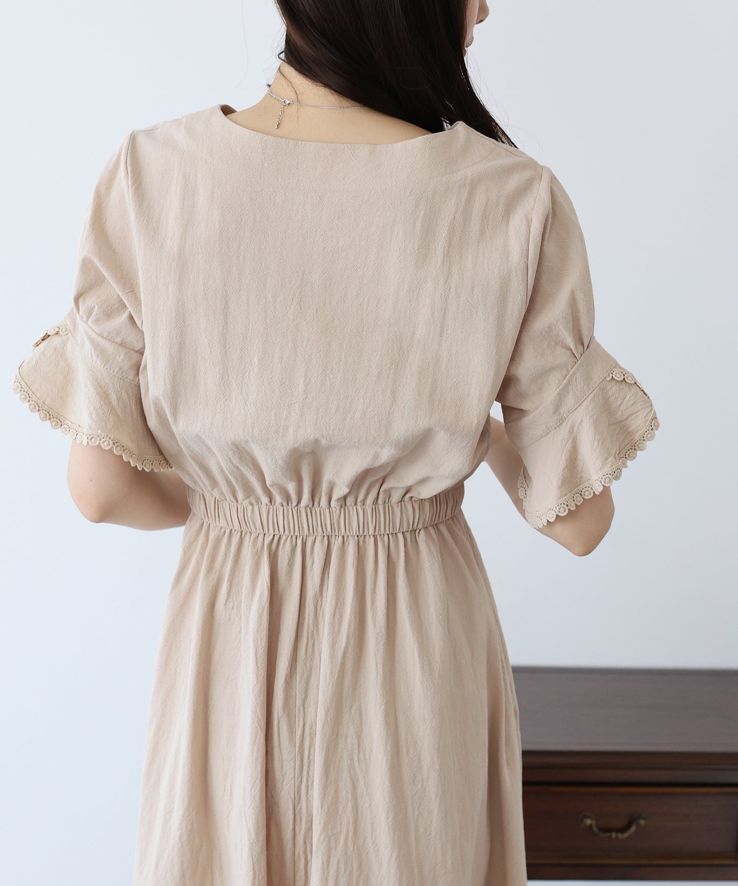 【SALE】袖レースドロストワンピース