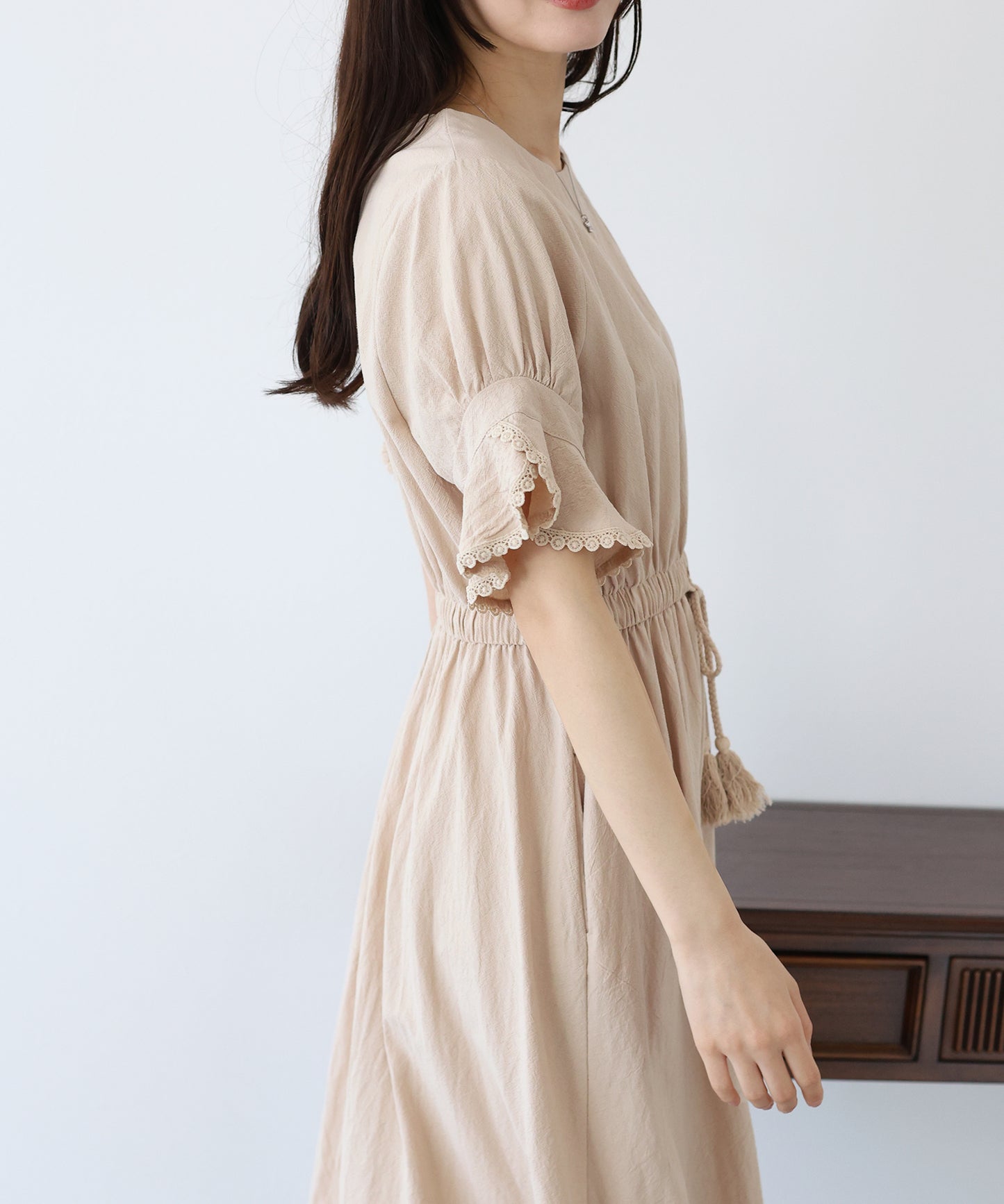 【SALE】袖レースドロストワンピース