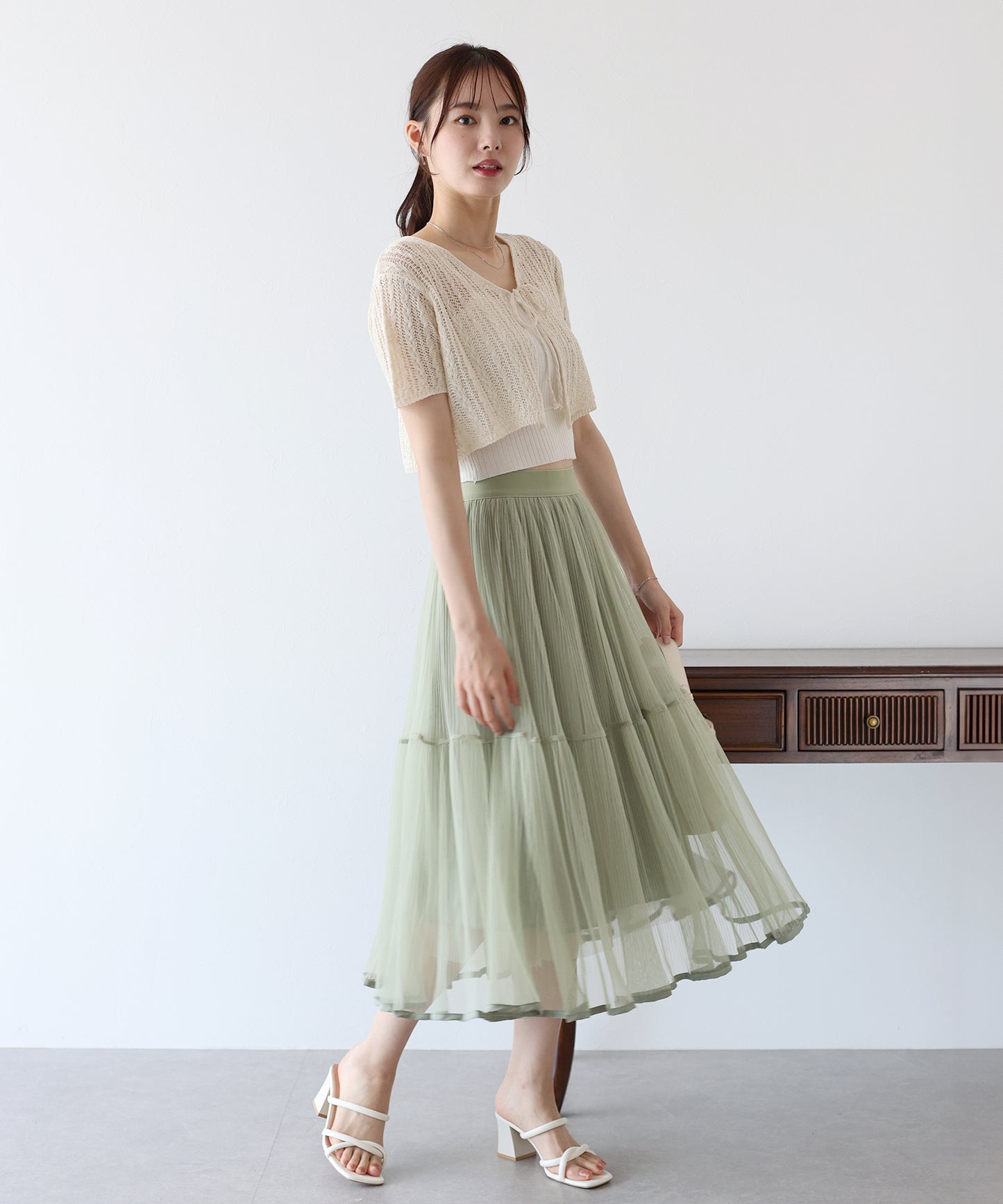プリーツチュールスカート