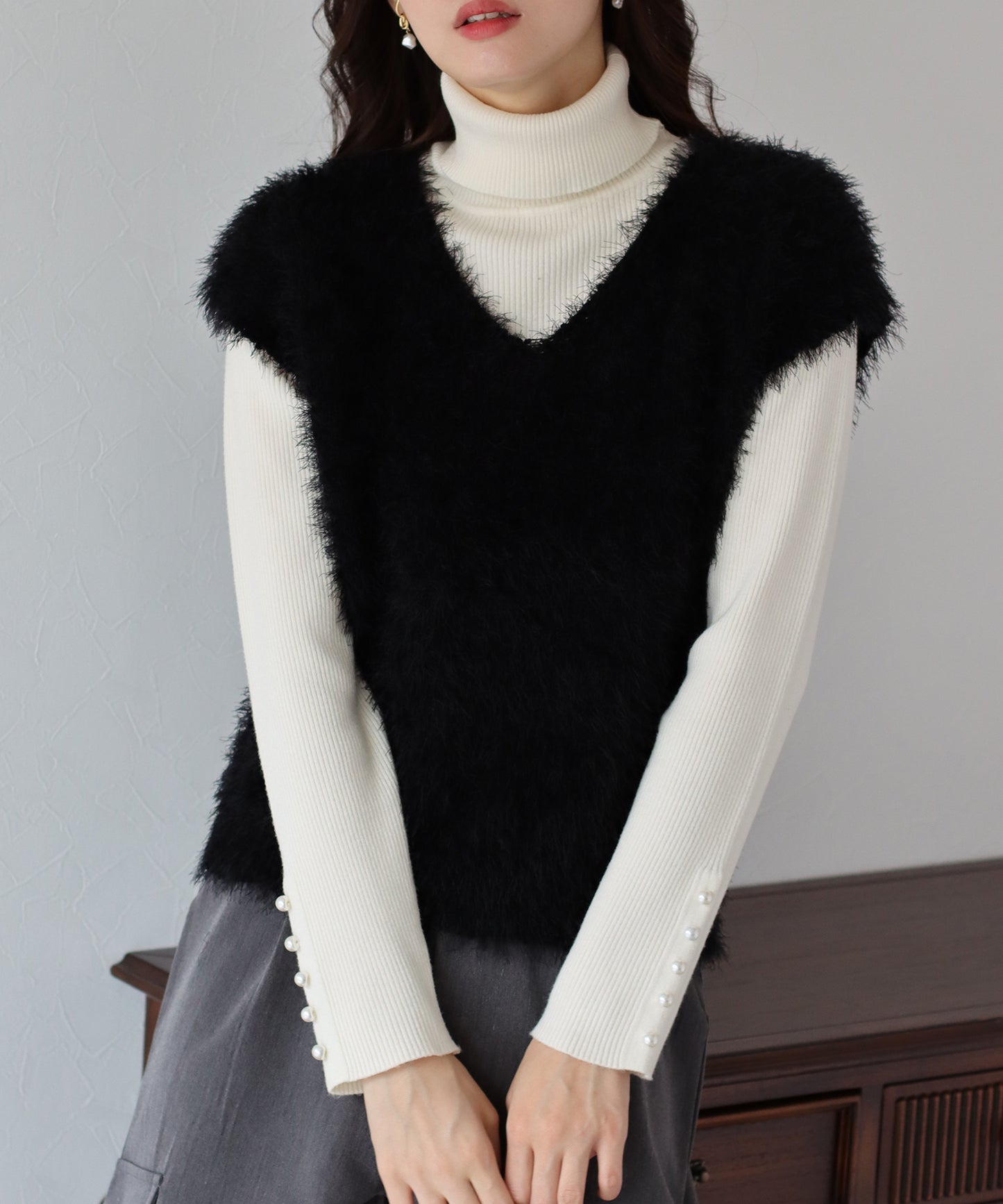 【SALE】ぽこぽこVネックシャギーニットベスト