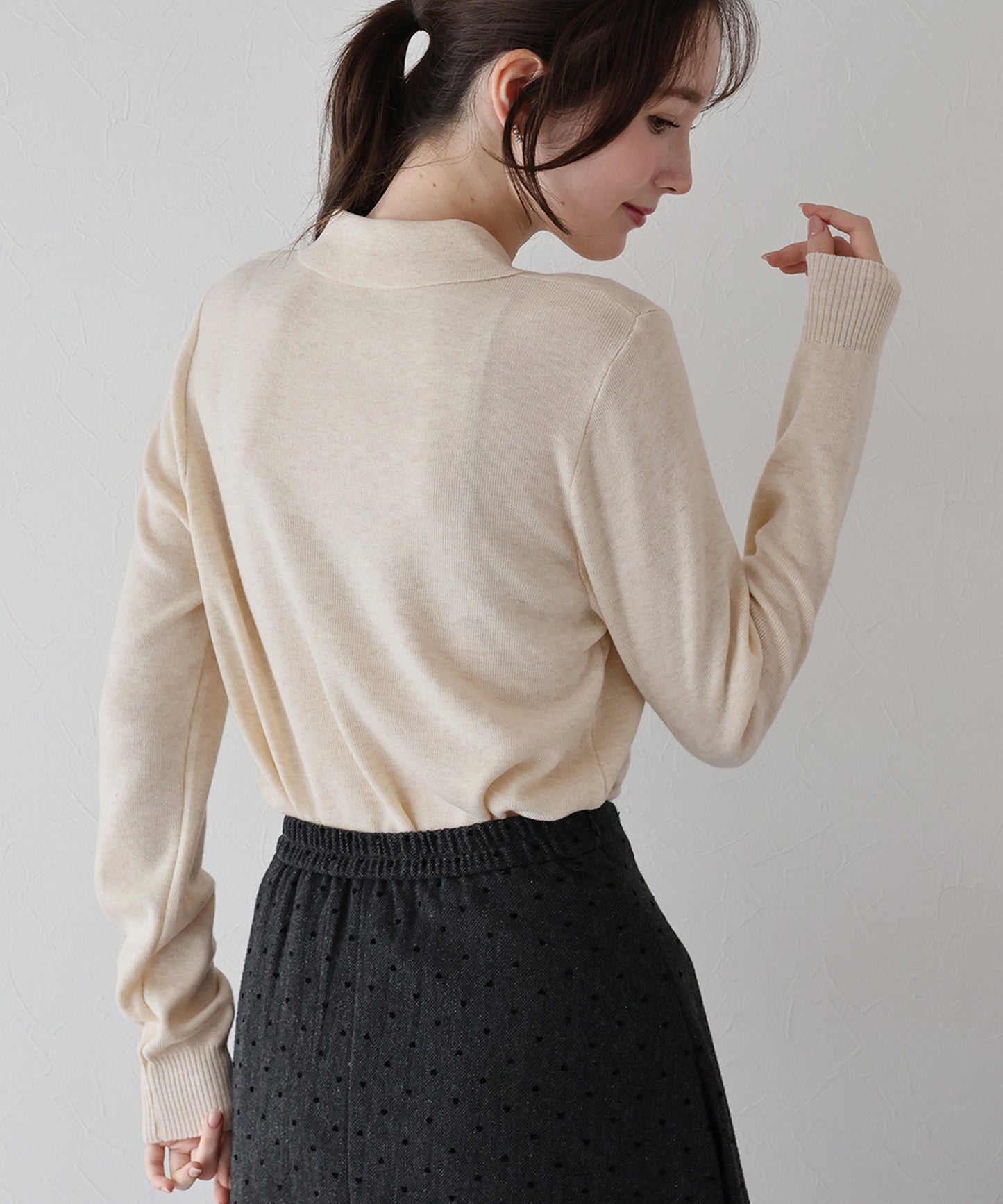 【早割5%OFF】ウール混フロントフリルポロニット