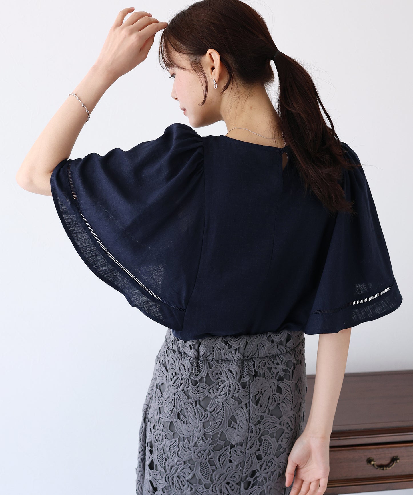 【SALE】ケープ袖リネンブラウス【ネコポス】