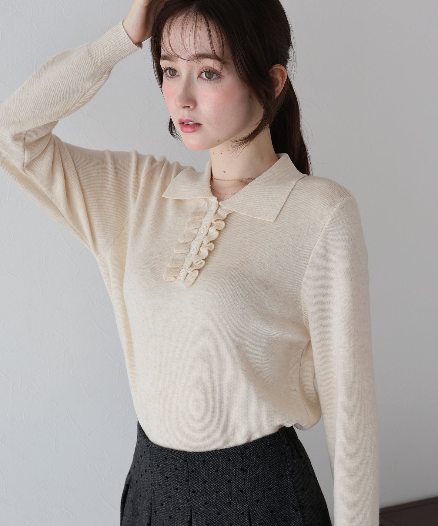 【早割5%OFF】ウール混フロントフリルポロニット