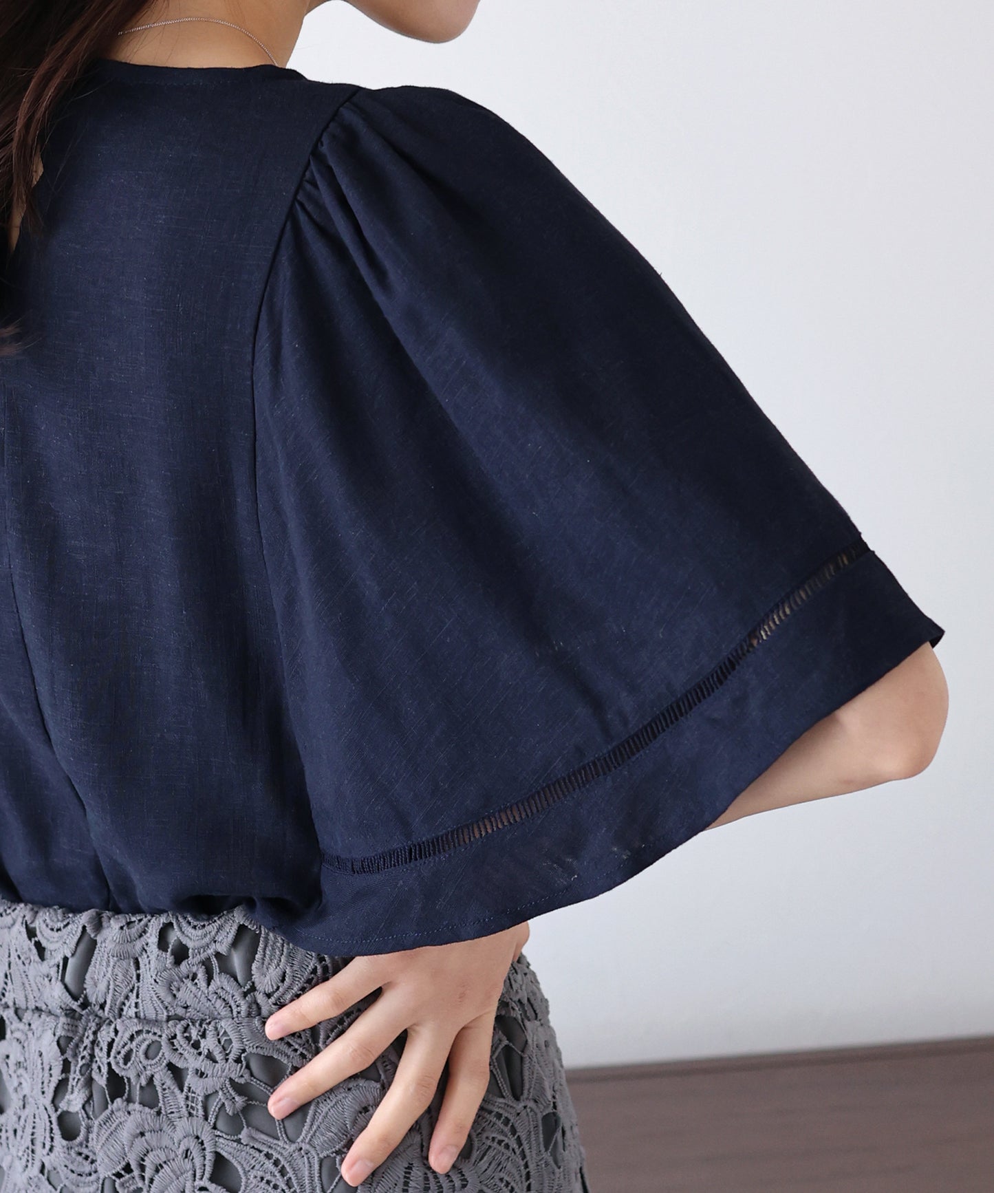 【SALE】ケープ袖リネンブラウス【ネコポス】