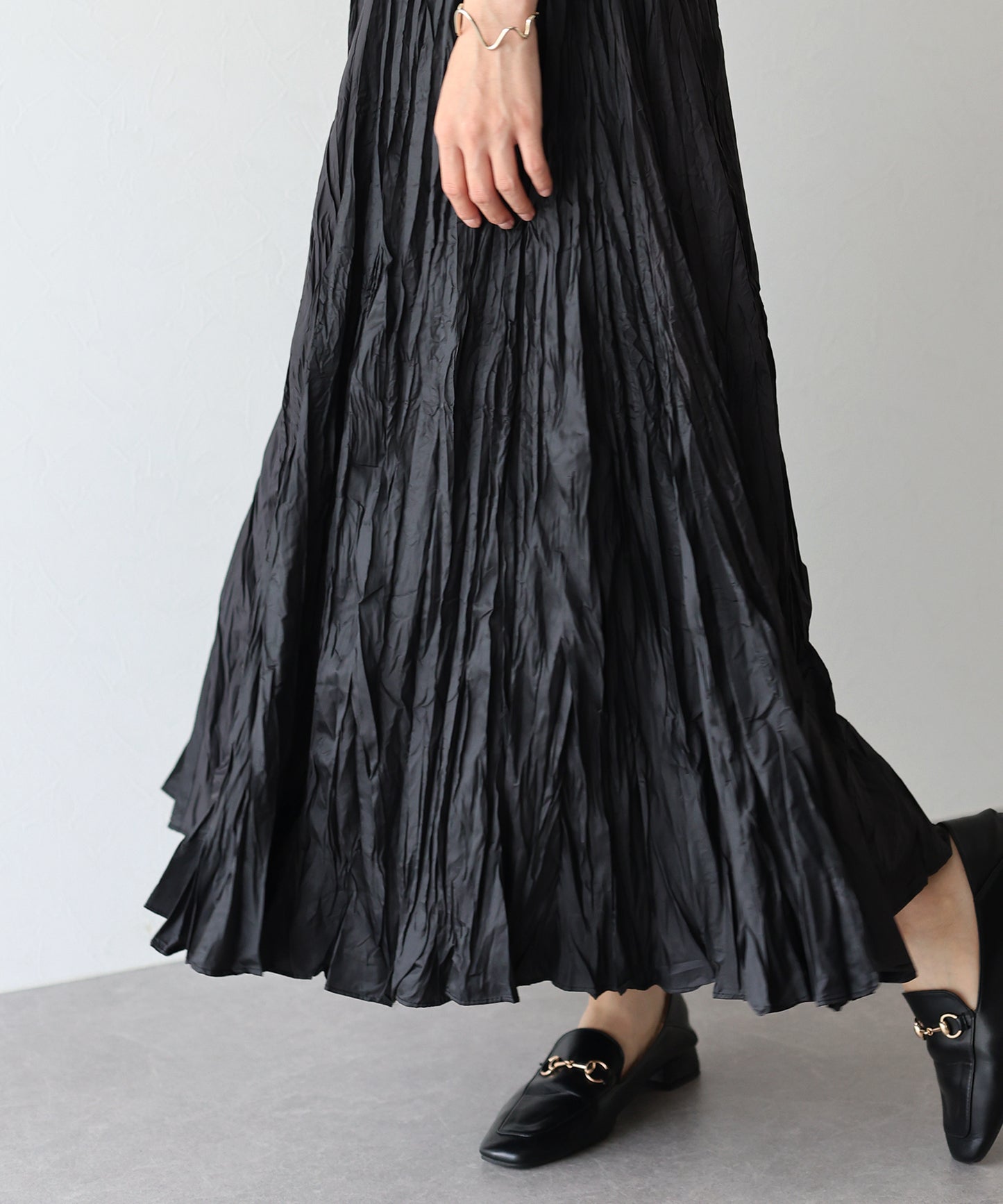 【SALE】シャイニープリーツスカート