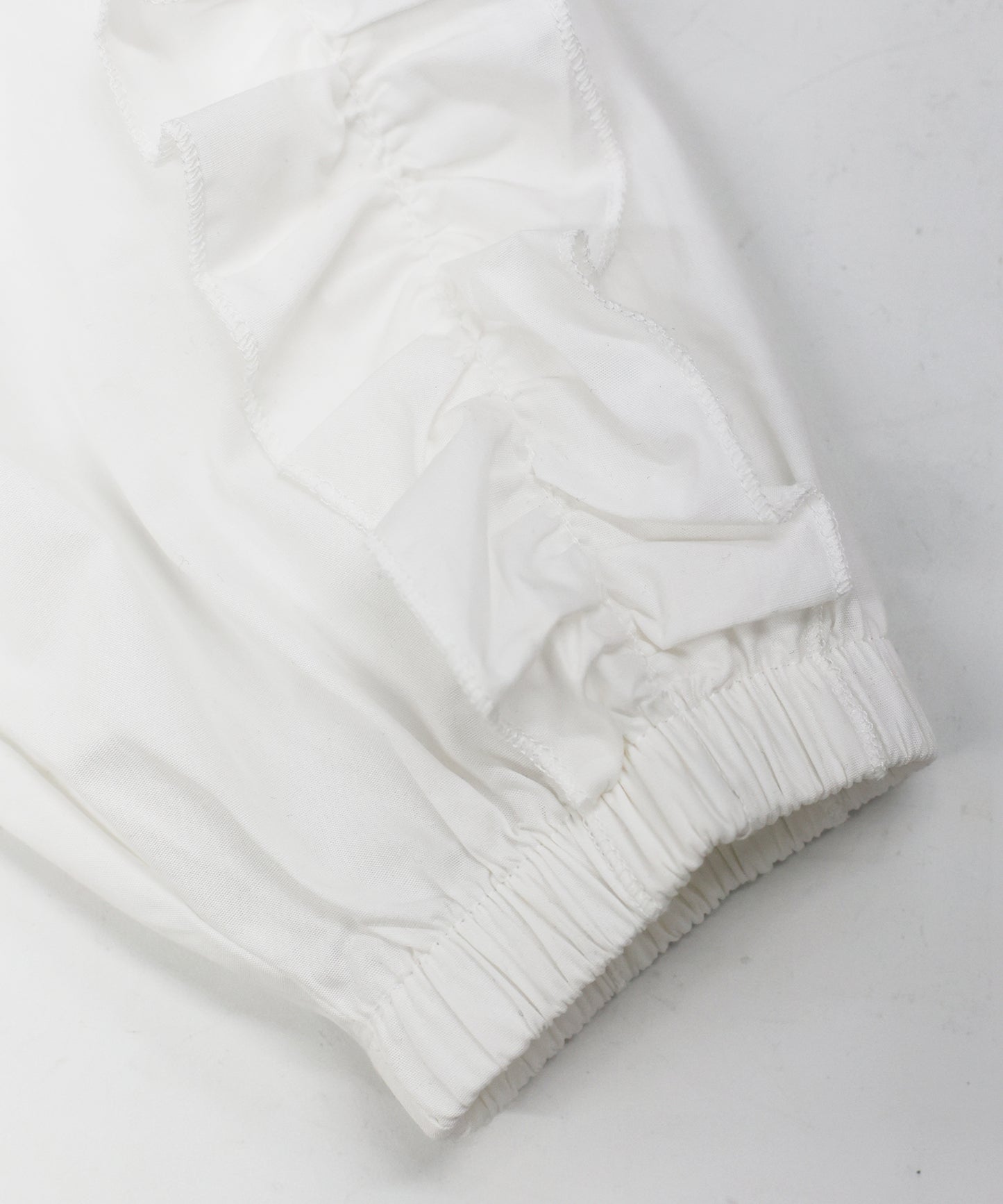 【SALE】フリルスリーブブラウス