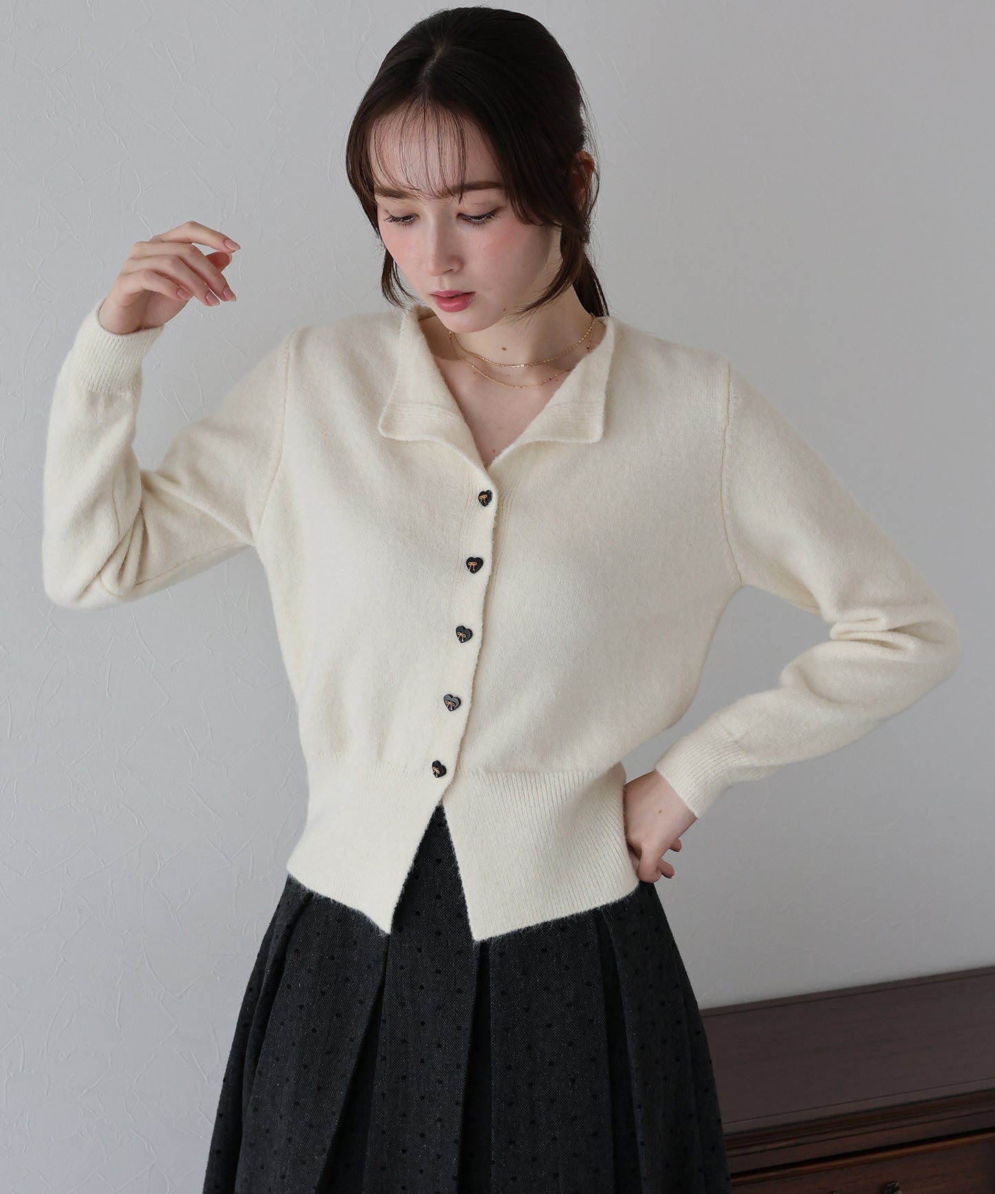 【早割5%OFF】リボンハートボタンニット
