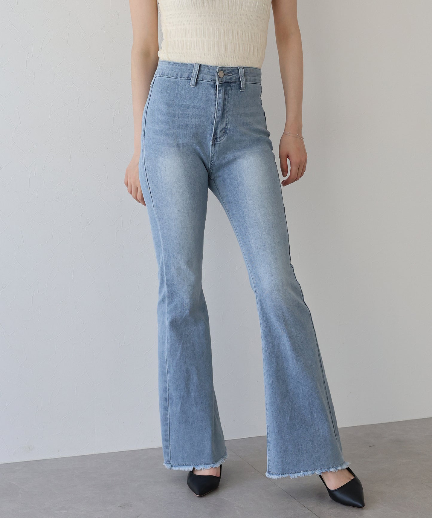 ハイウエストバックリボンデニムパンツ