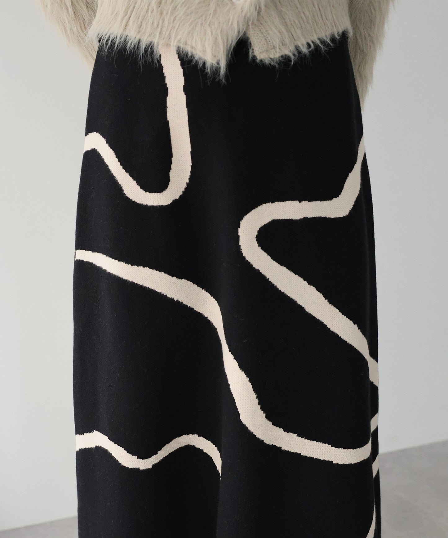 【SALE】ラインジャガードニットスカート