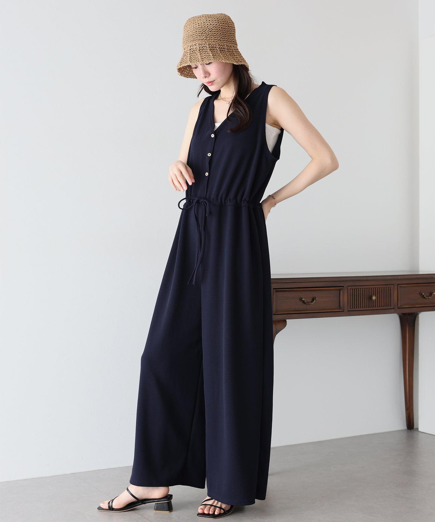 【SALE】Vネックオールインワン