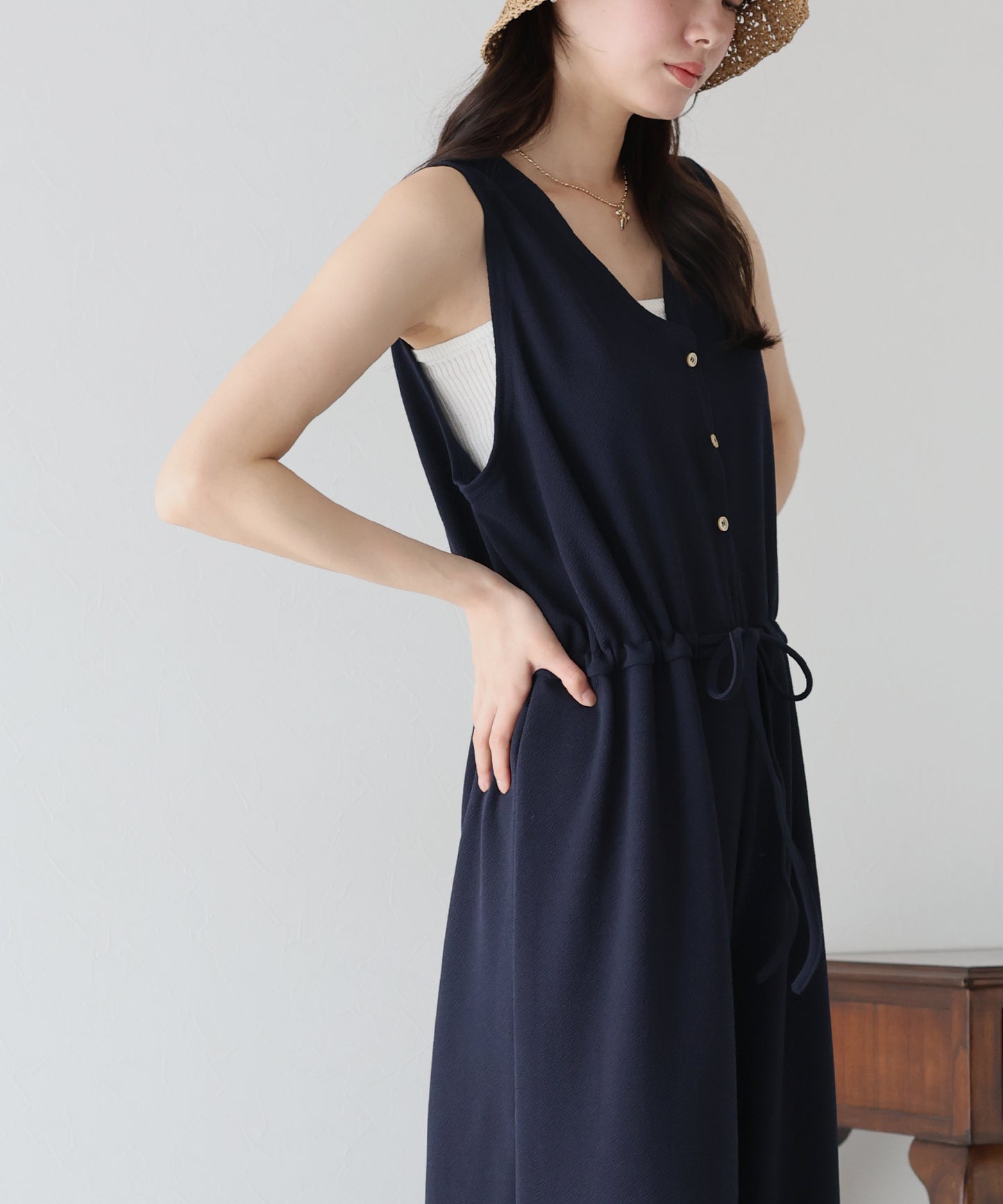 【SALE】Vネックオールインワン