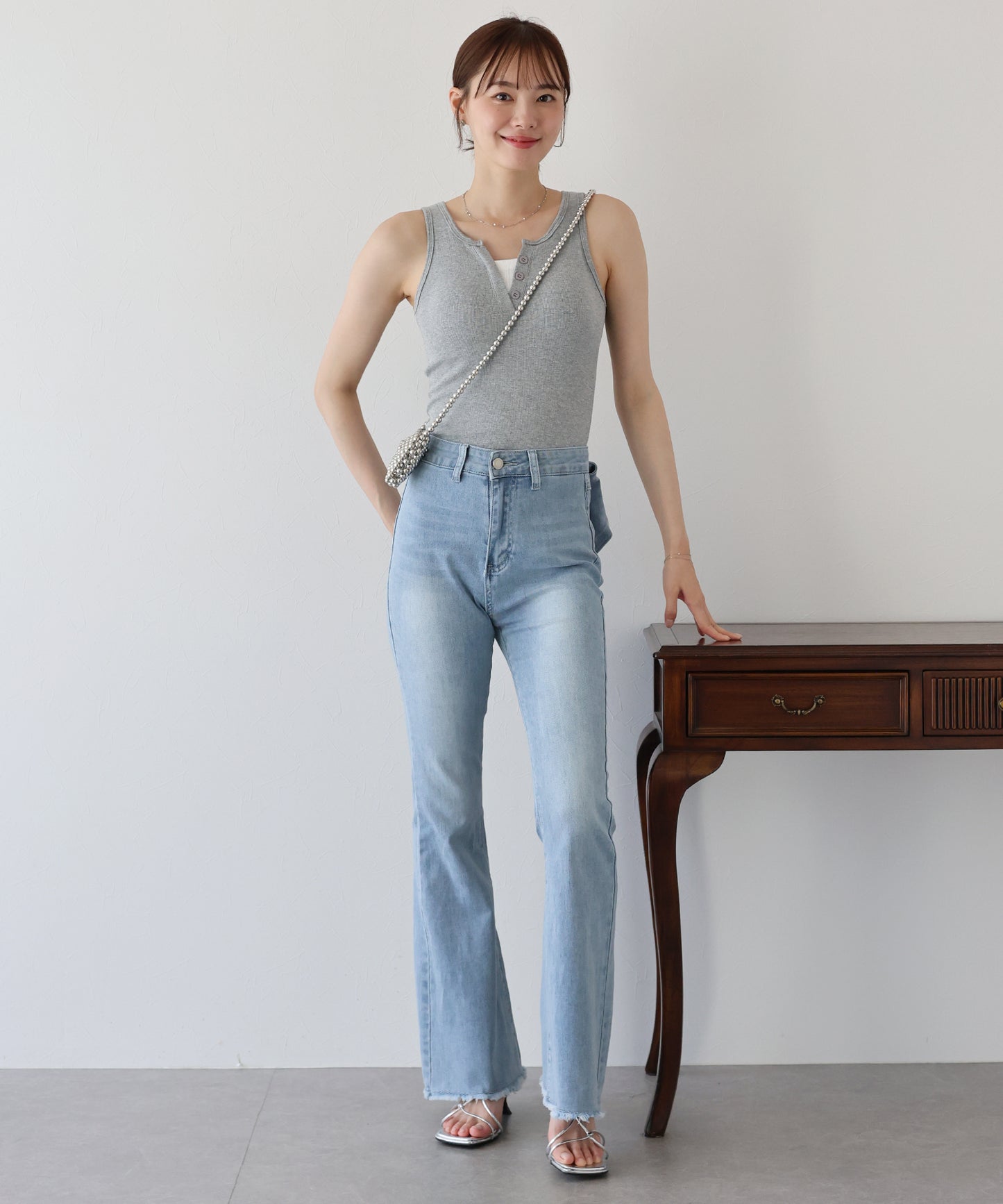 【TIME SALE】カップ付ヘンリーネックタンクトップ【ネコポス】