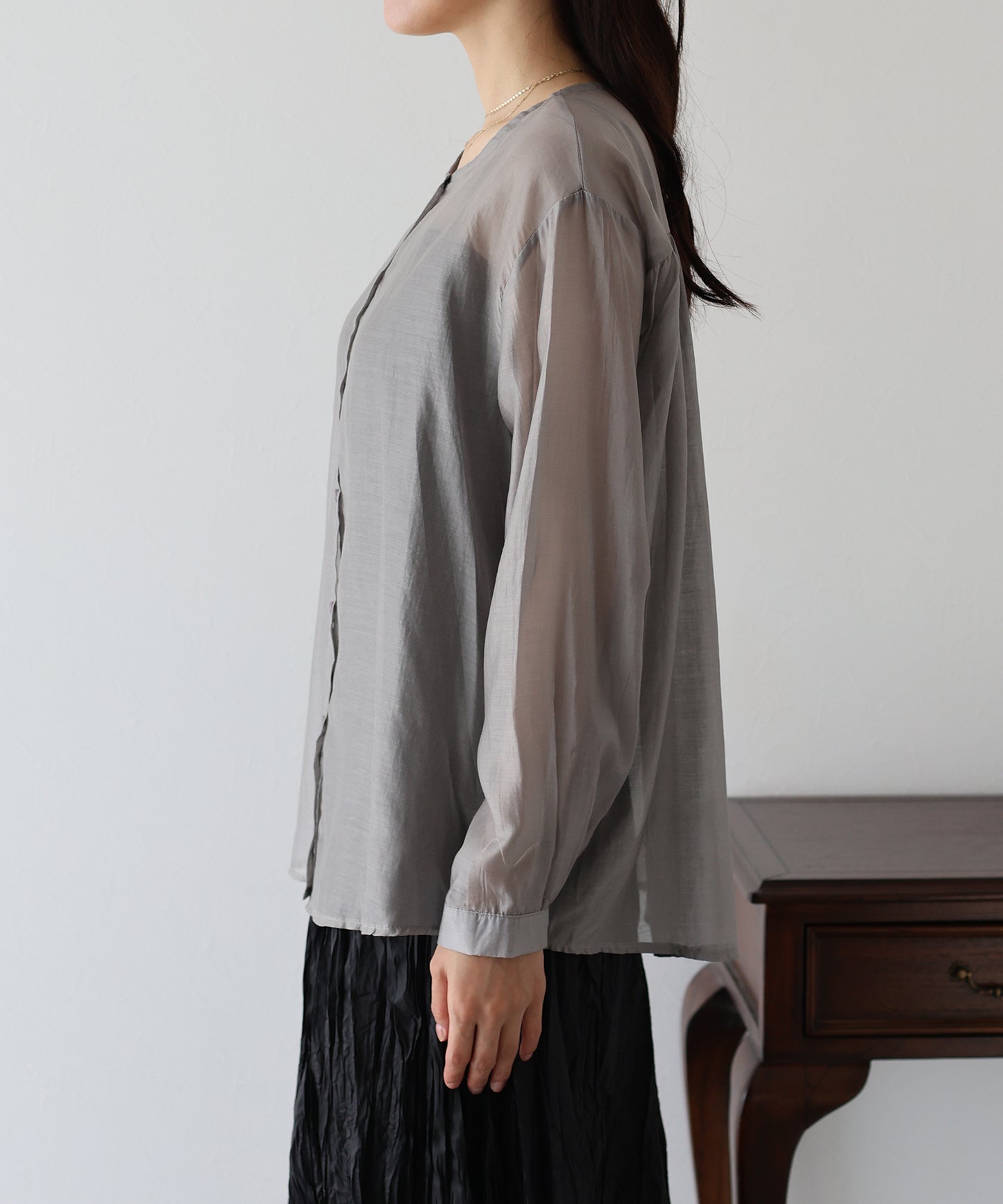 【SALE】ノーカラーシアーシャツ【ネコポス】