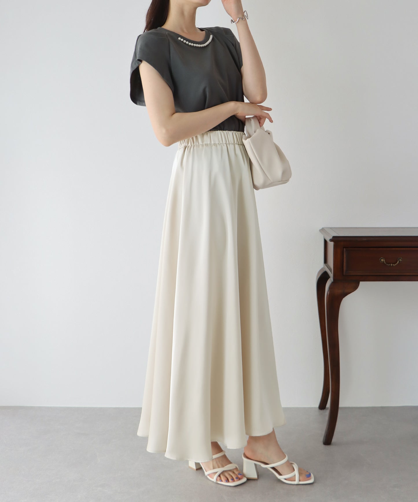 【TIME SALE】サテンフレアースカート