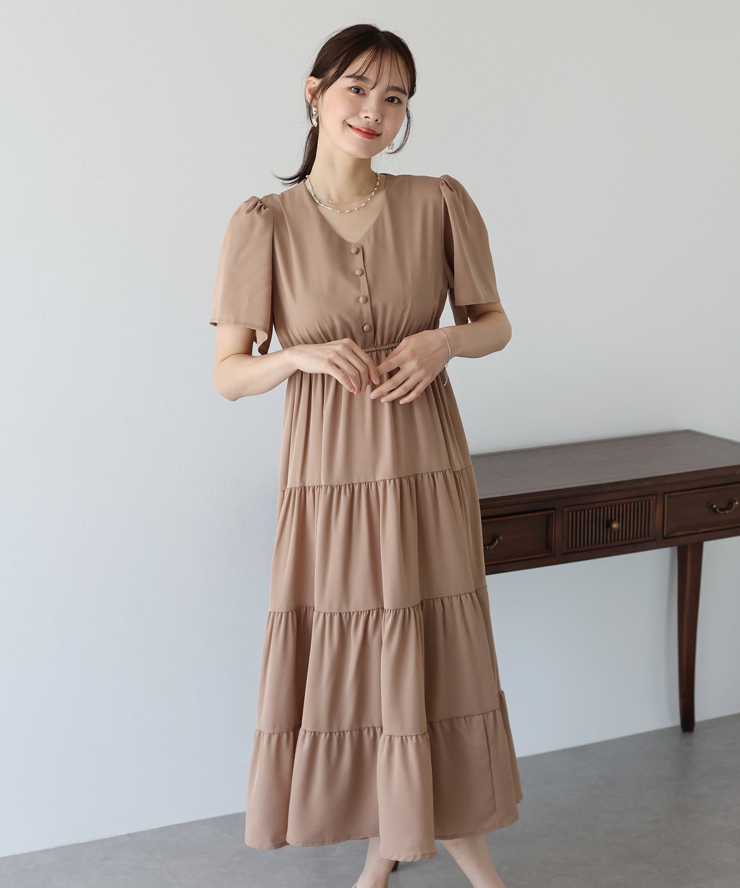 【SALE】フレアスリーブティアードワンピース