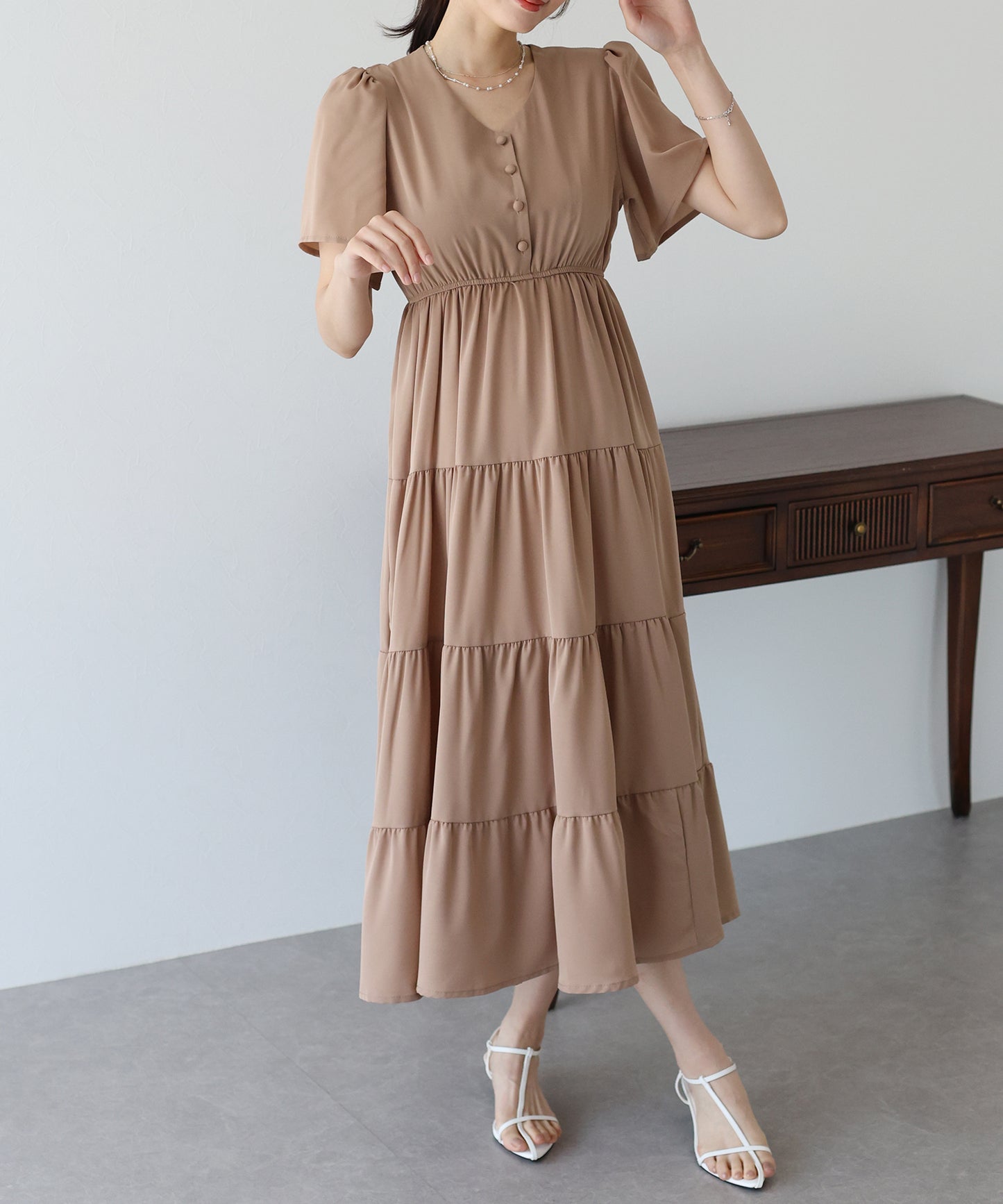 【SALE】フレアスリーブティアードワンピース