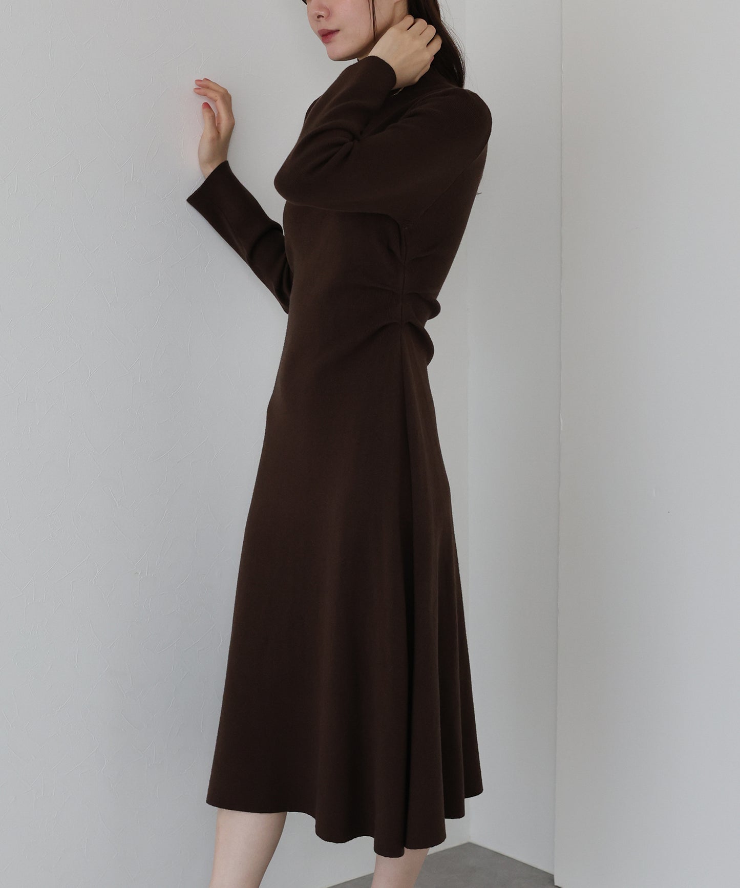 【早割5%OFF】サイドタックニットワンピース