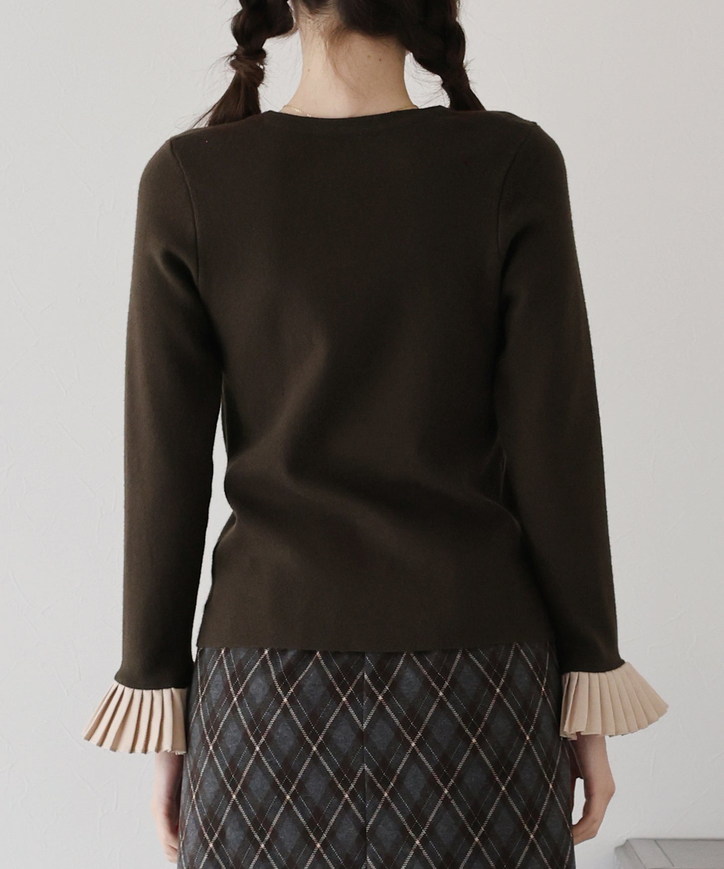 袖口プリーツニット