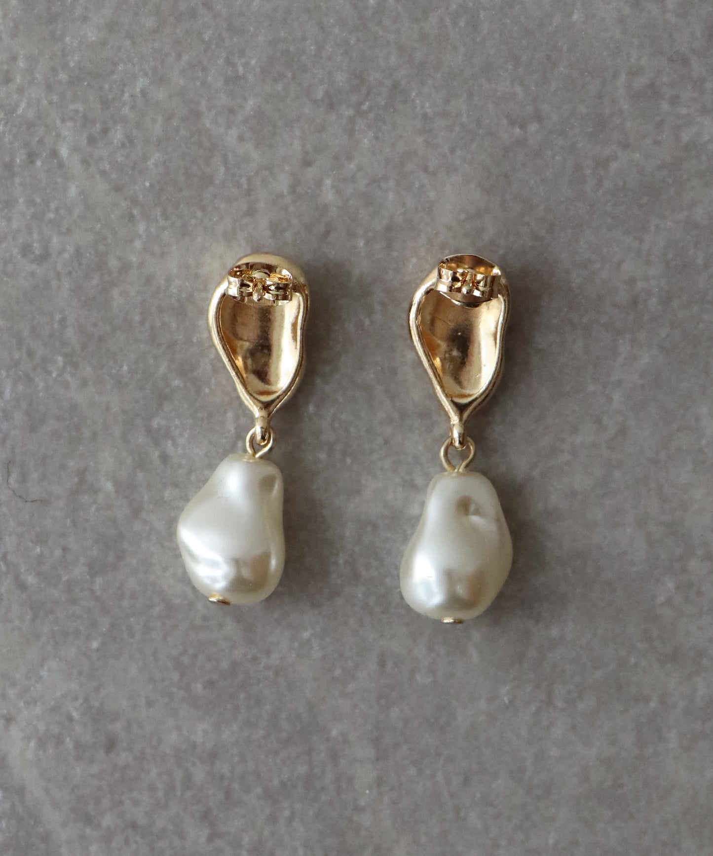 淡水パールドロップピアス【ネコポス】