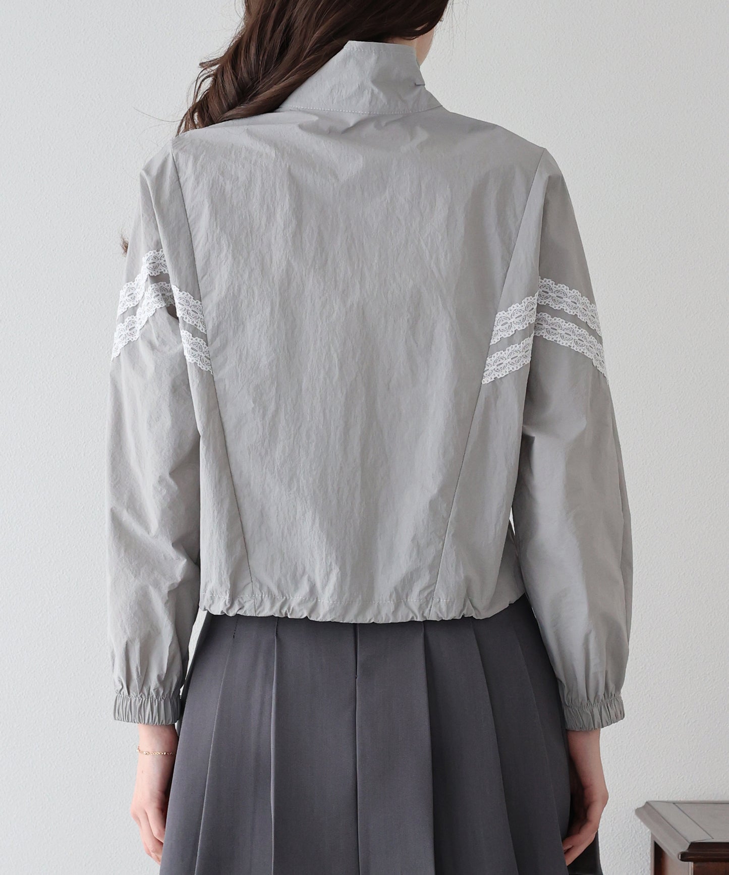 【早割5%OFF】レースナイロントラックジャケット