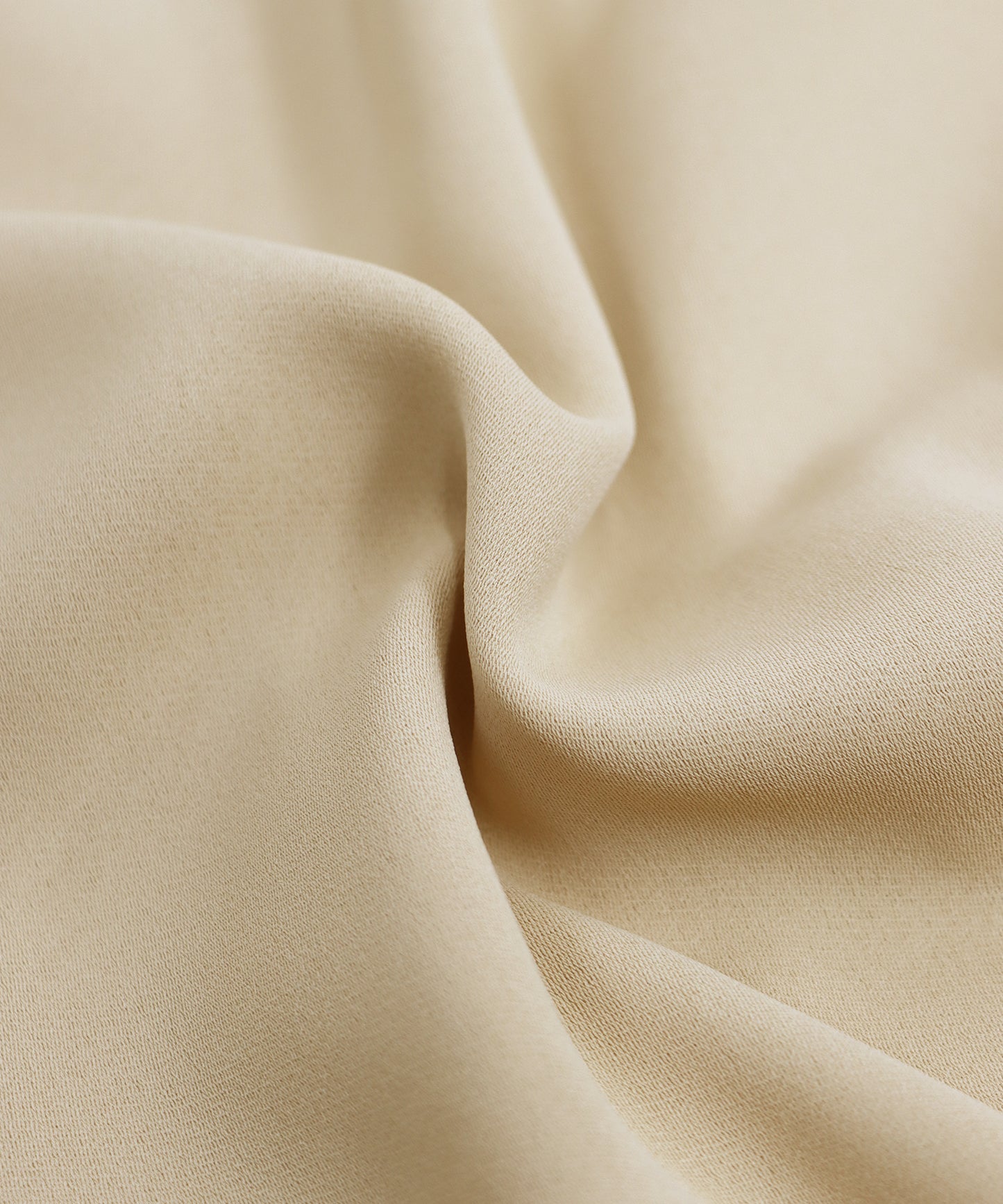 【SALE】パール付きスタンドカラーワンピース