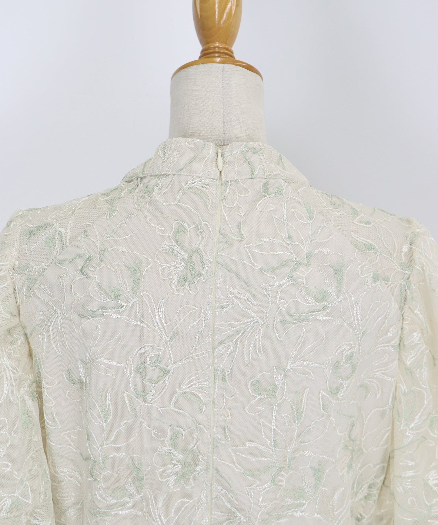 【SALE】バルーンスリーブレースドレス